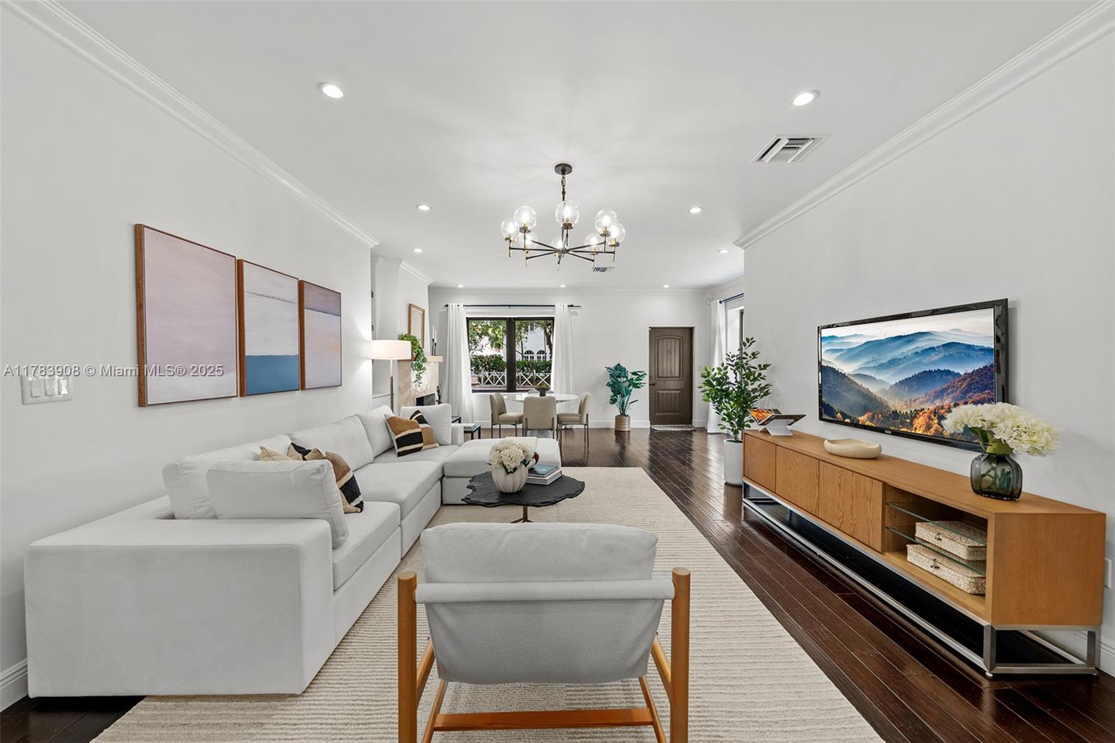 146 NE 47th St Miami, FL 33137