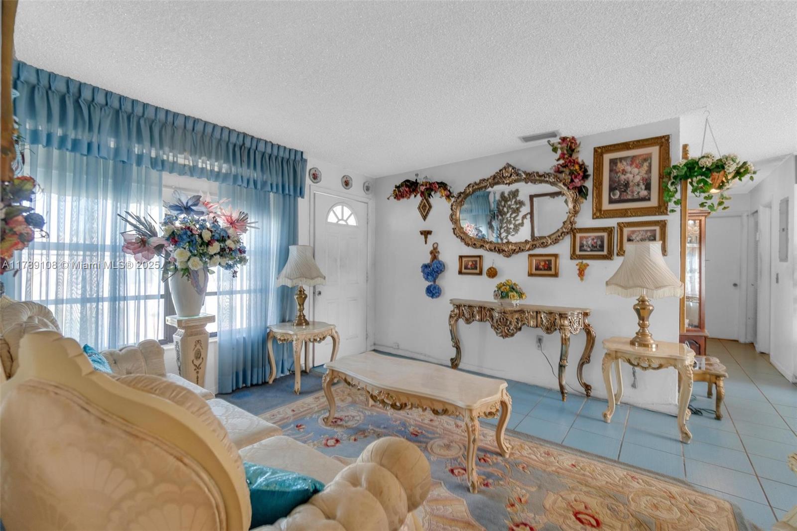 17855 SW 105th Ave,Miami, FL 33157