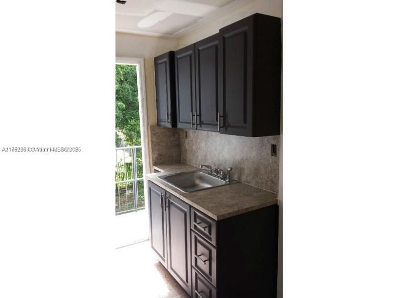 5422 NW 5th Ave,Miami, FL 33127