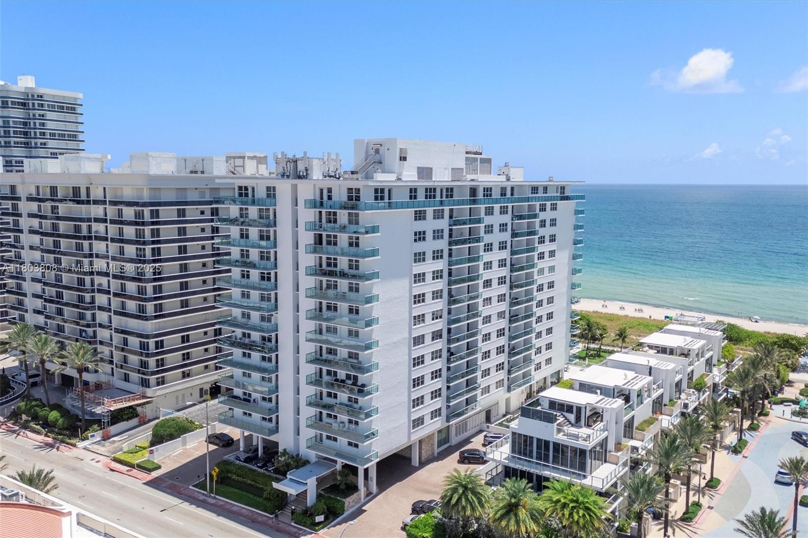 9511 Collins Ave #1002