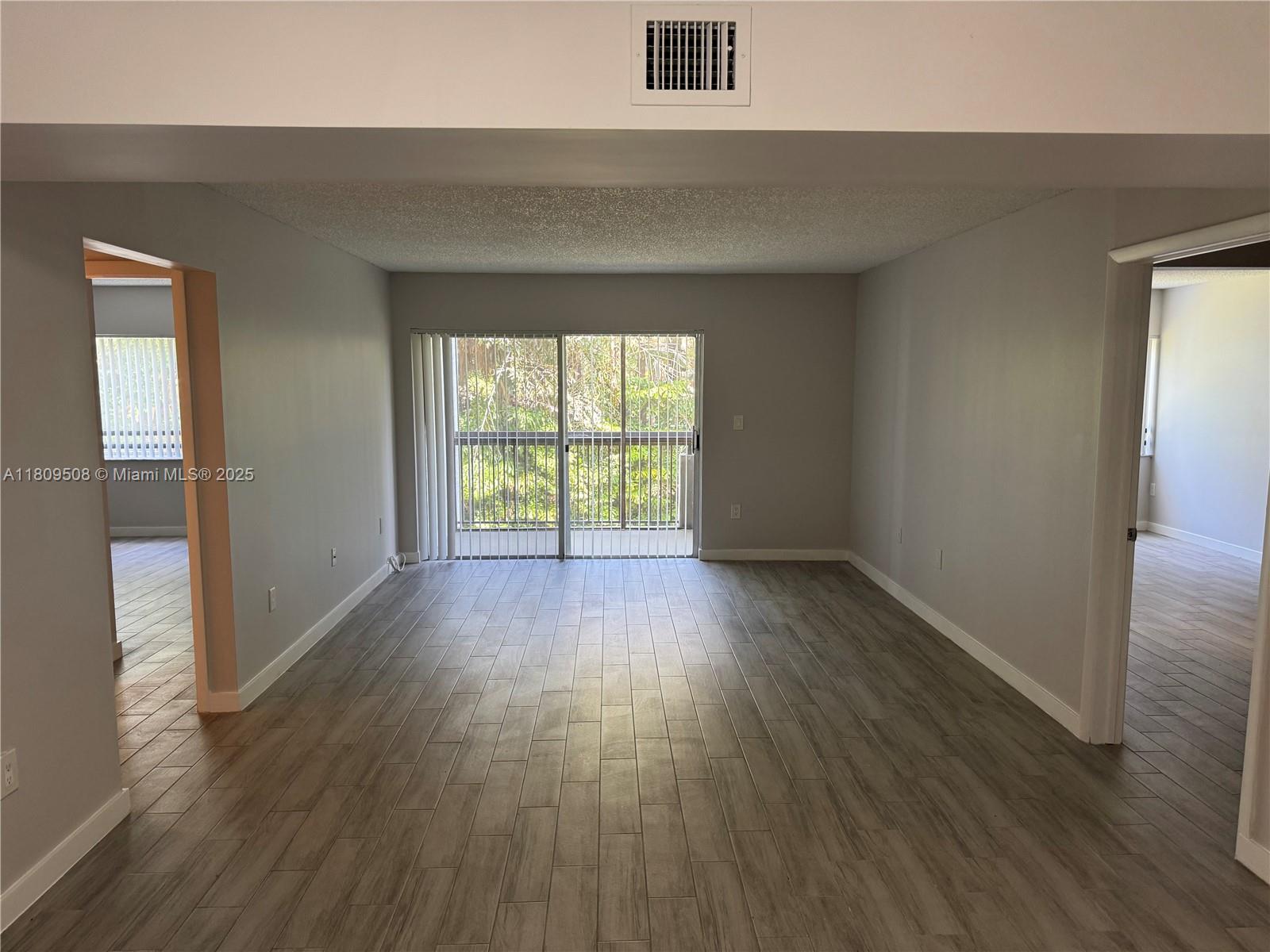 721 N Pine Is Rd #201,Plantation, FL 33324