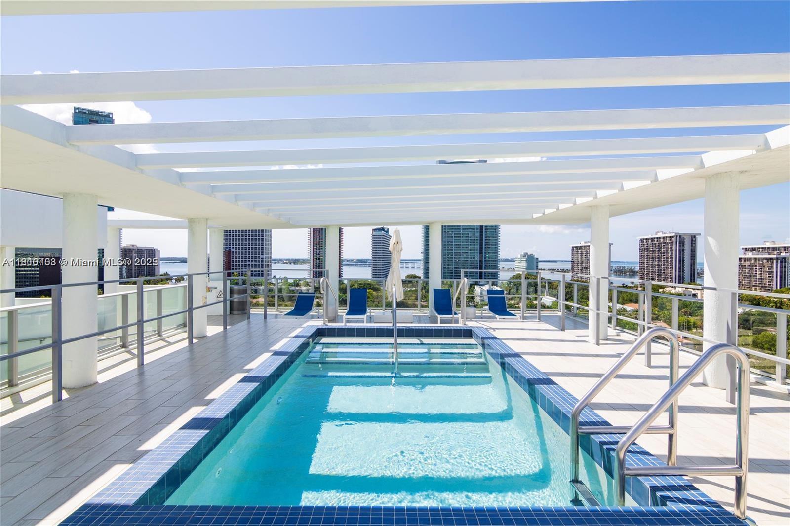 image Le Parc At Brickell18