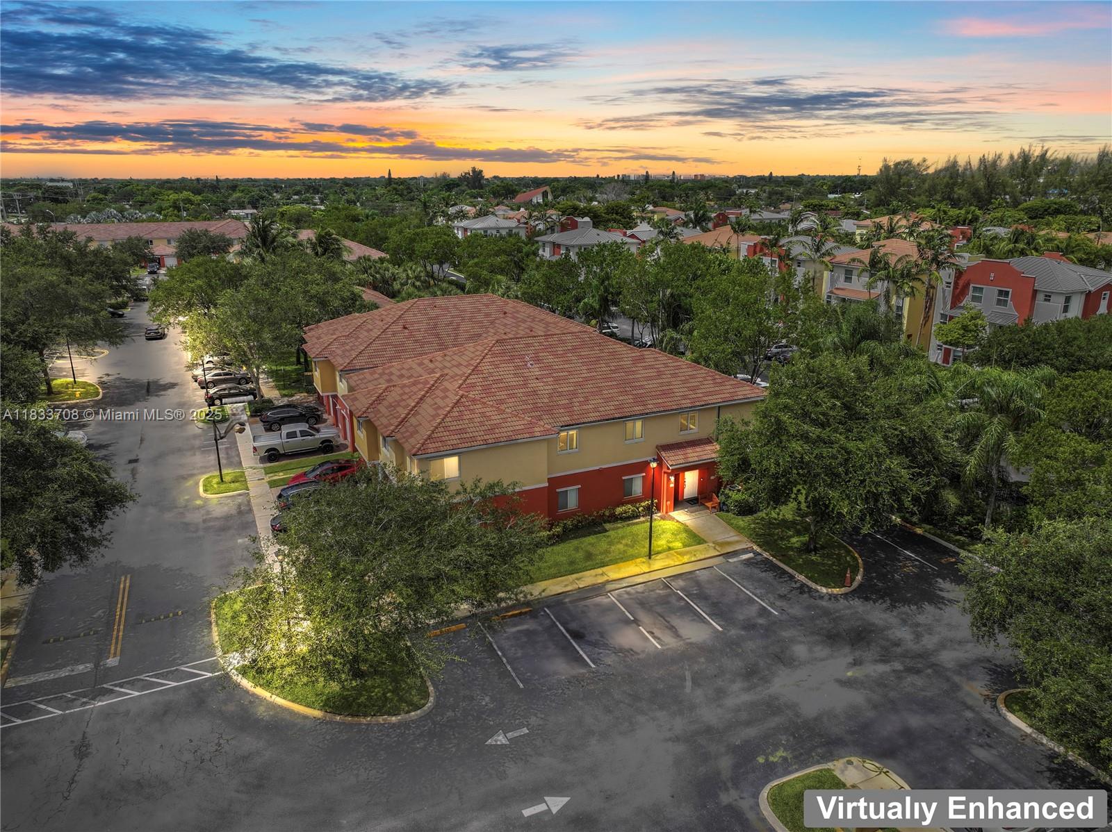 3335 Palomino Dr