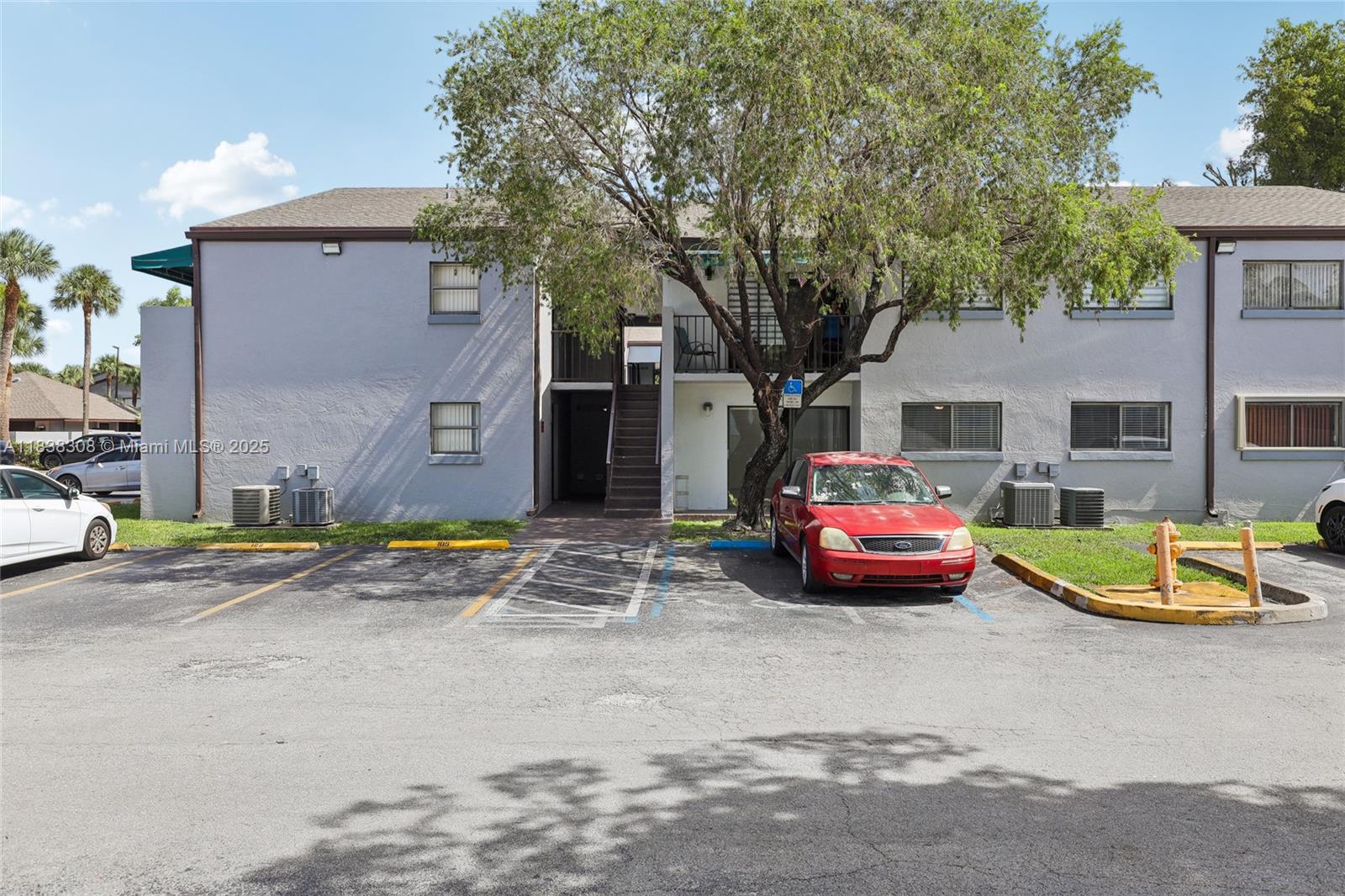 7407 SW 152nd Ave #4-103