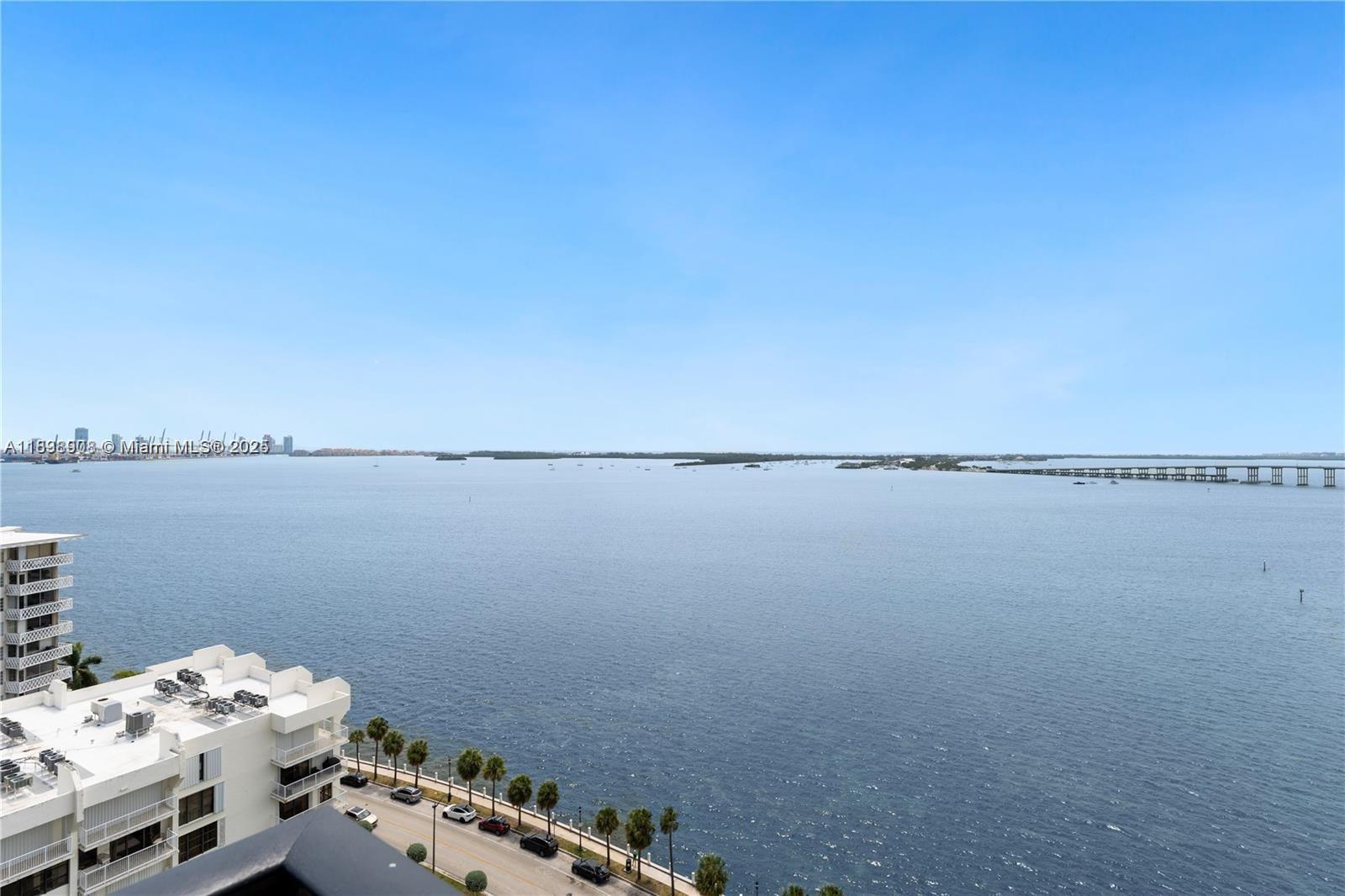 1450 Brickell Bay Dr #1402
