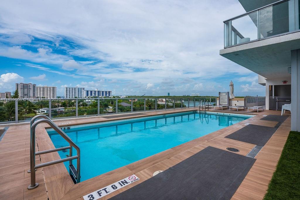 image Parque Towers Condo37