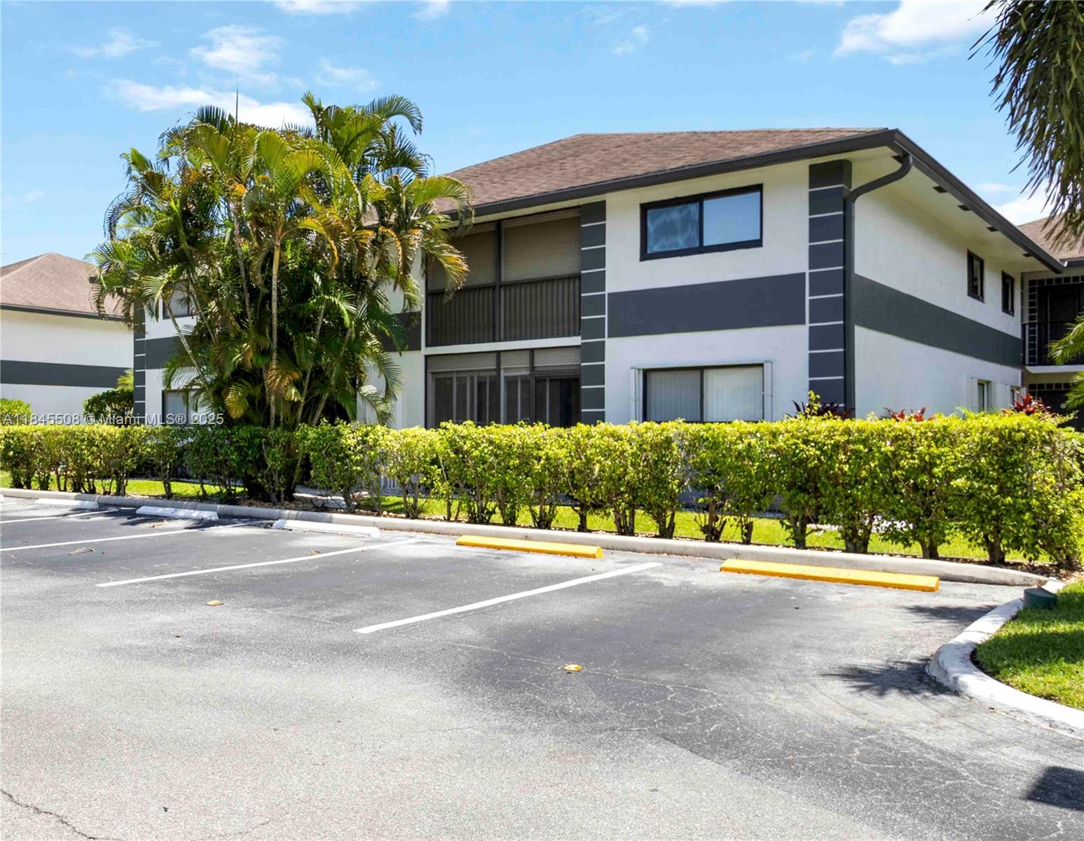 15364 Lakes Of Delray Blvd #48