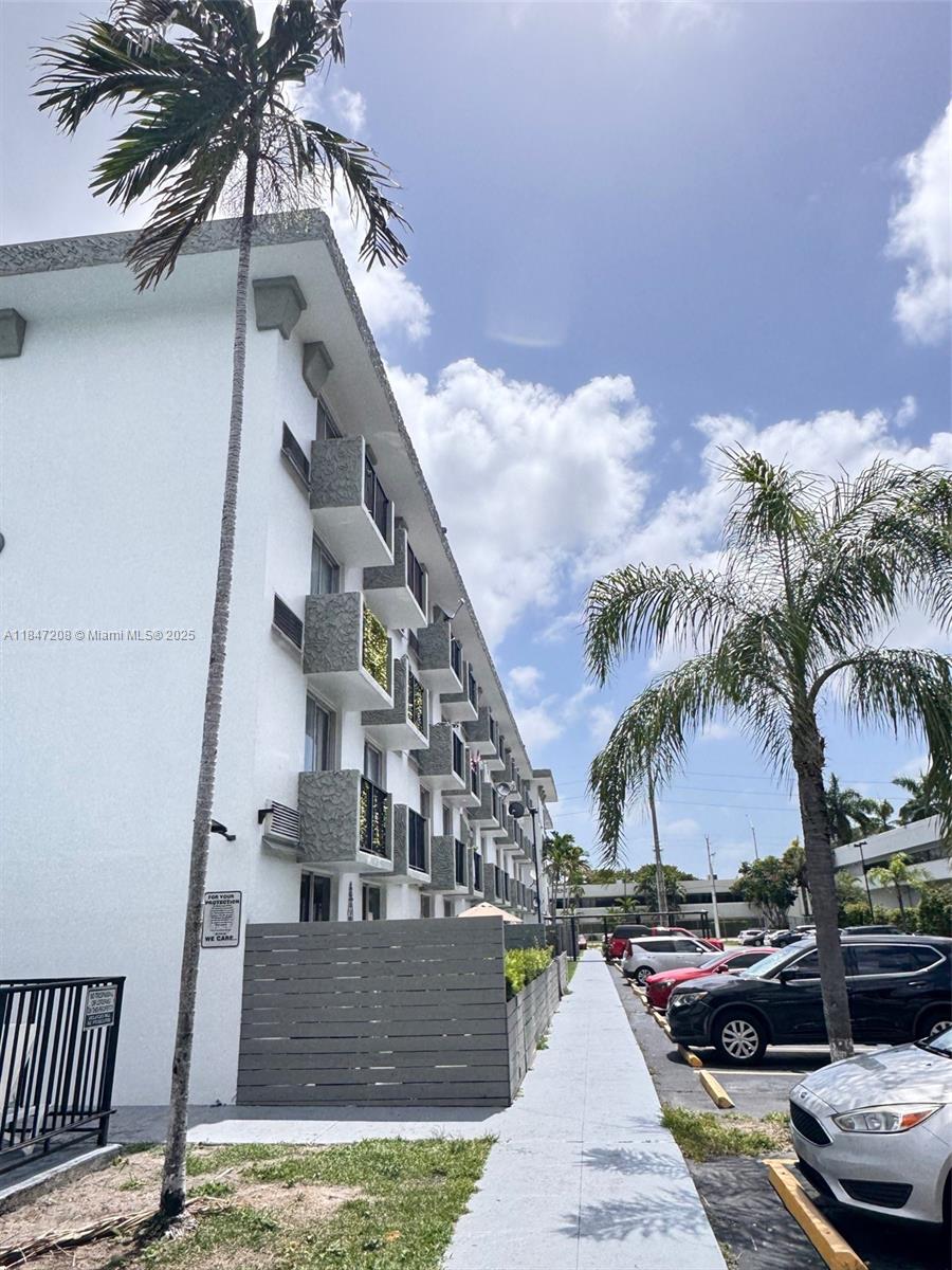 16450 NW 2nd Ave #207