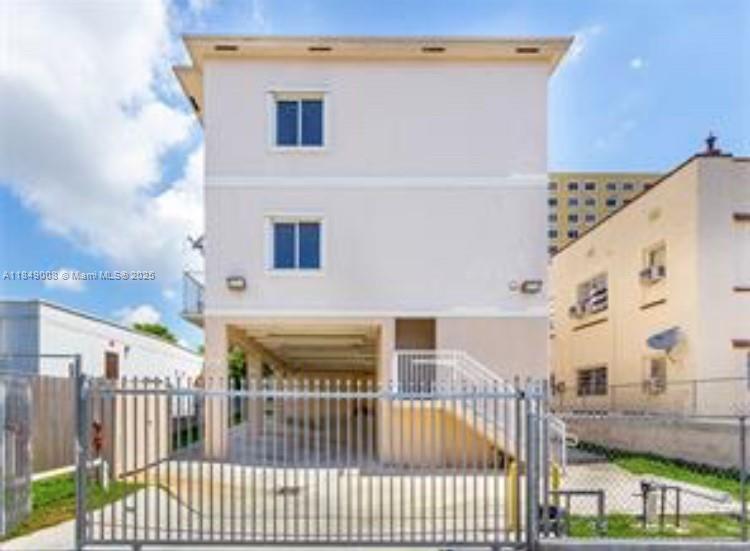 1063 SW 2nd St #2