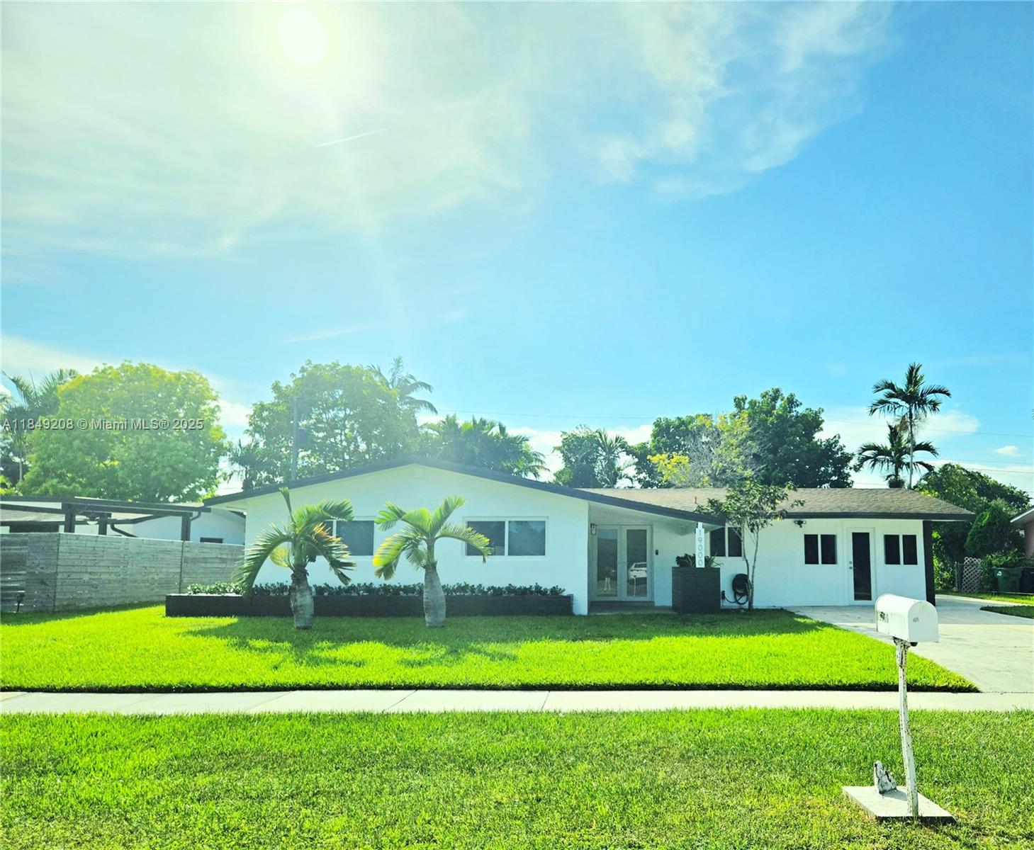 19000 Sterling Dr