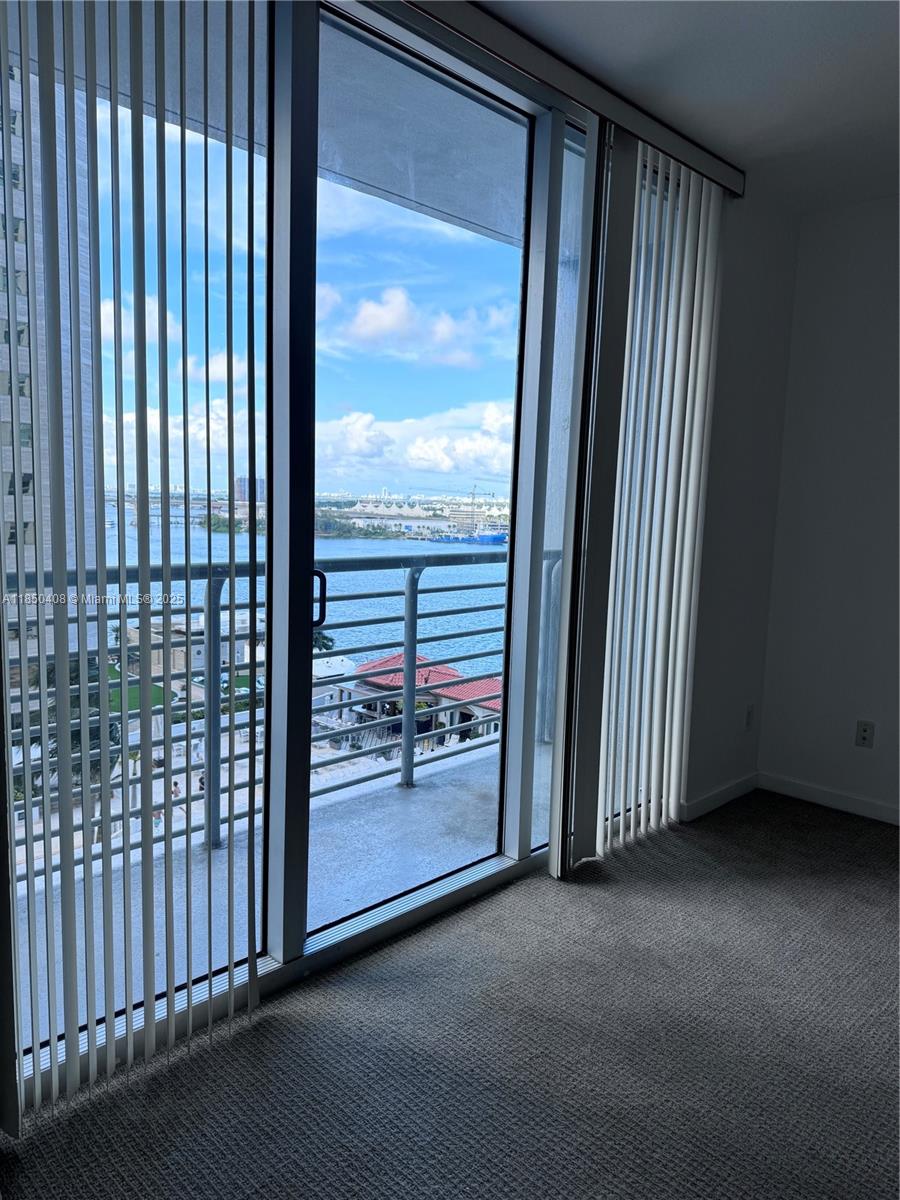 335 S Biscayne Blvd #1206