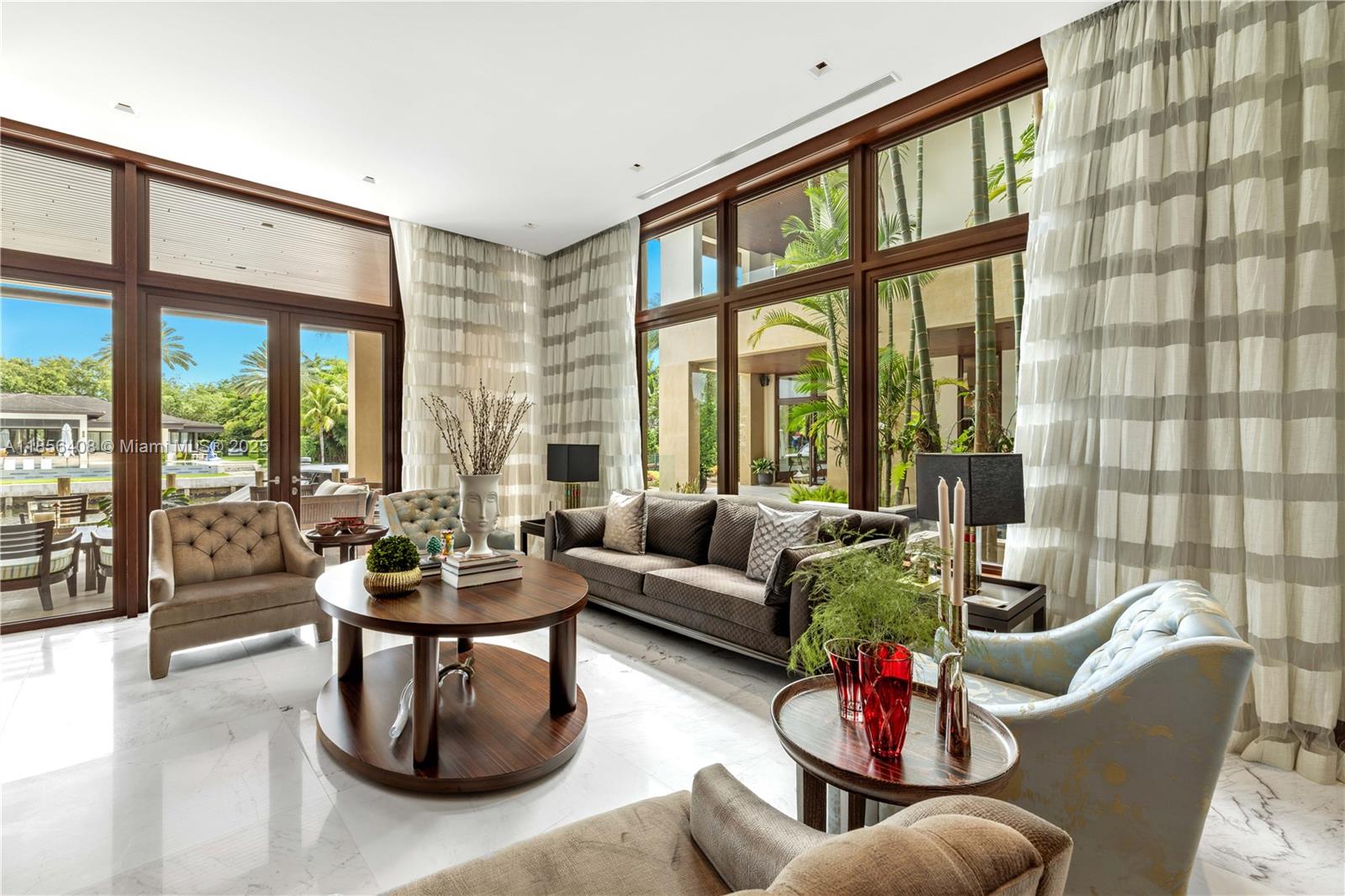 401 Arvida Pkwy #. Coral Gables, FL 33156 401 Arvida Pkwy #. Coral Gables, FL 33156