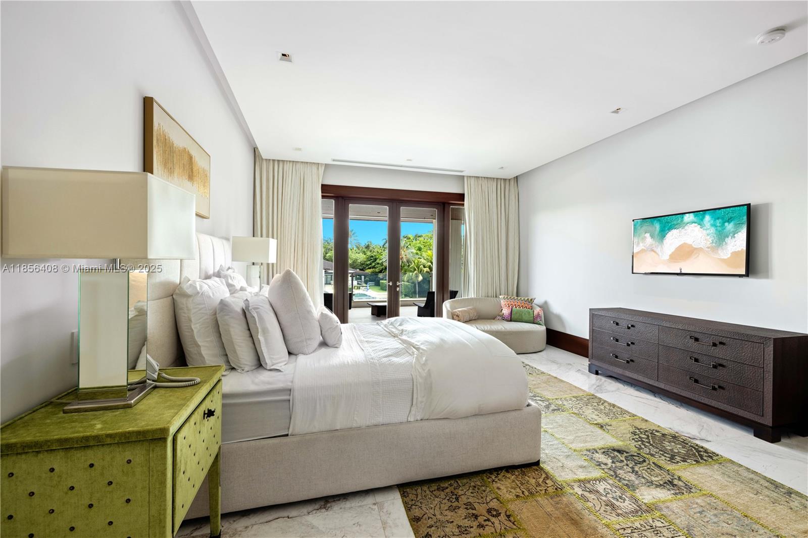 401 Arvida Pkwy #. Coral Gables, FL 33156 401 Arvida Pkwy #. Coral Gables, FL 33156