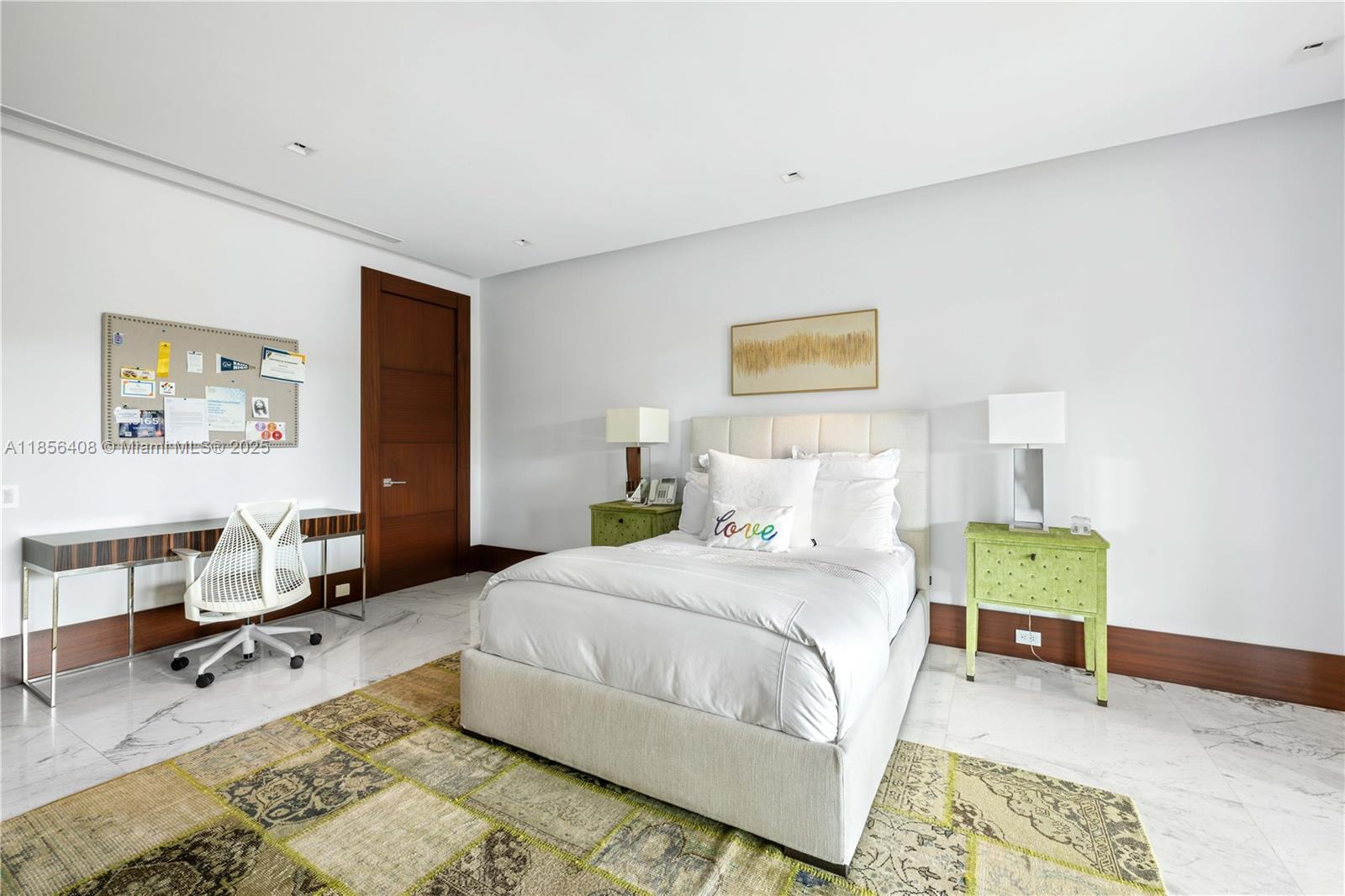 401 Arvida Pkwy #. Coral Gables, FL 33156 401 Arvida Pkwy #. Coral Gables, FL 33156