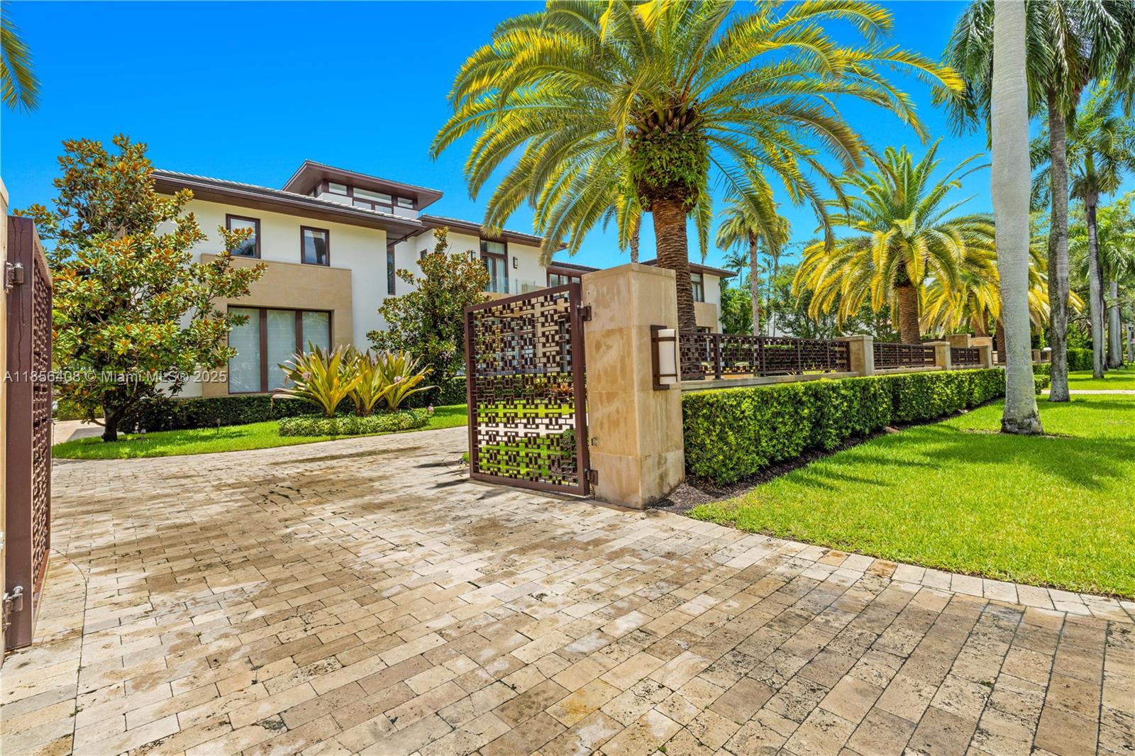 401 Arvida Pkwy #. Coral Gables, FL 33156 401 Arvida Pkwy #. Coral Gables, FL 33156