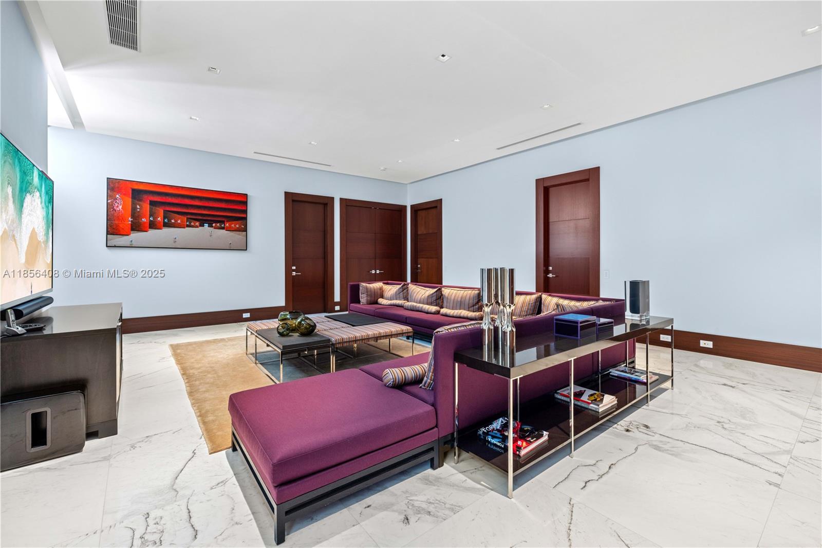 401 Arvida Pkwy #. Coral Gables, FL 33156 401 Arvida Pkwy #. Coral Gables, FL 33156