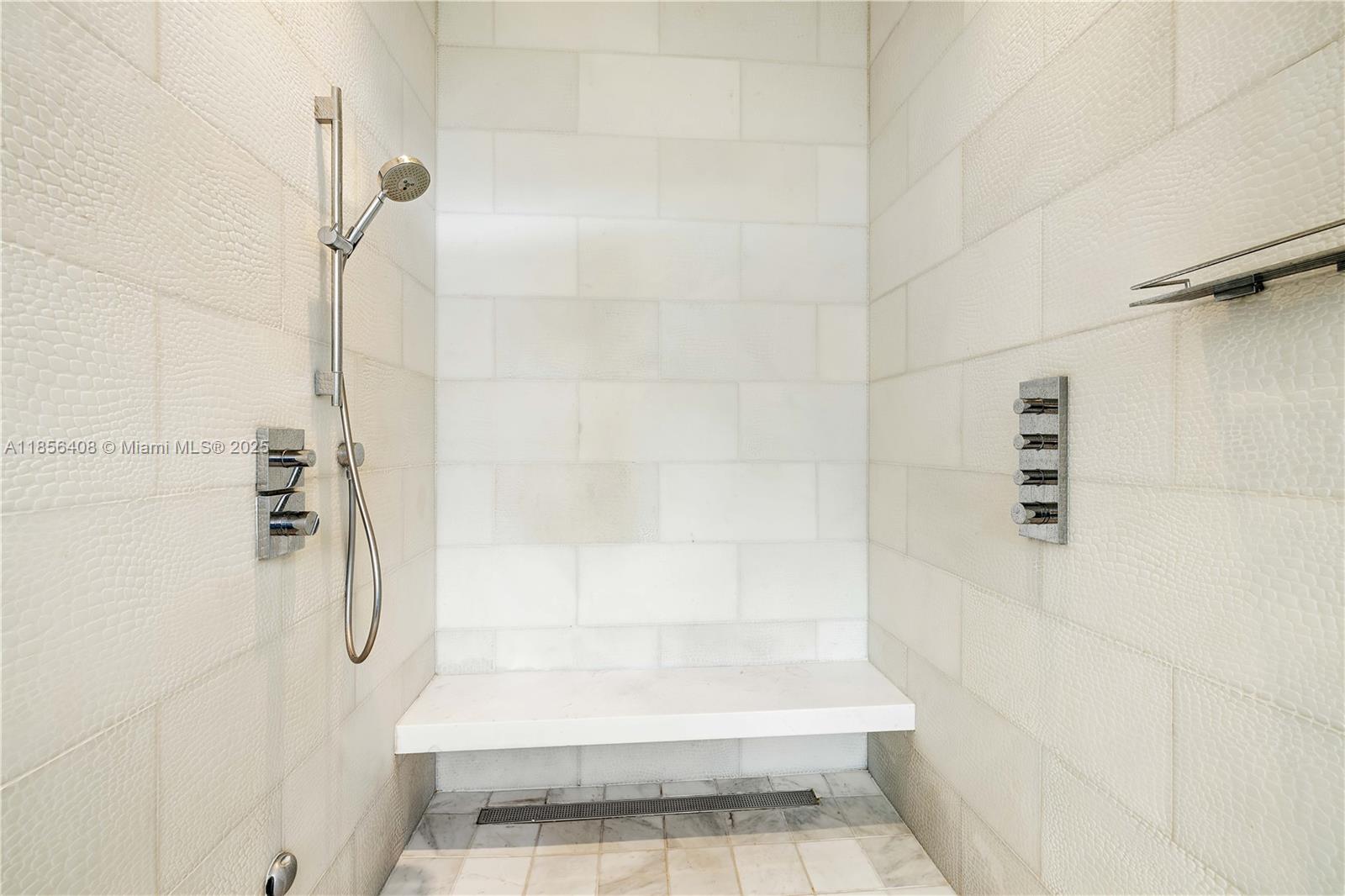 401 Arvida Pkwy #. Coral Gables, FL 33156 401 Arvida Pkwy #. Coral Gables, FL 33156