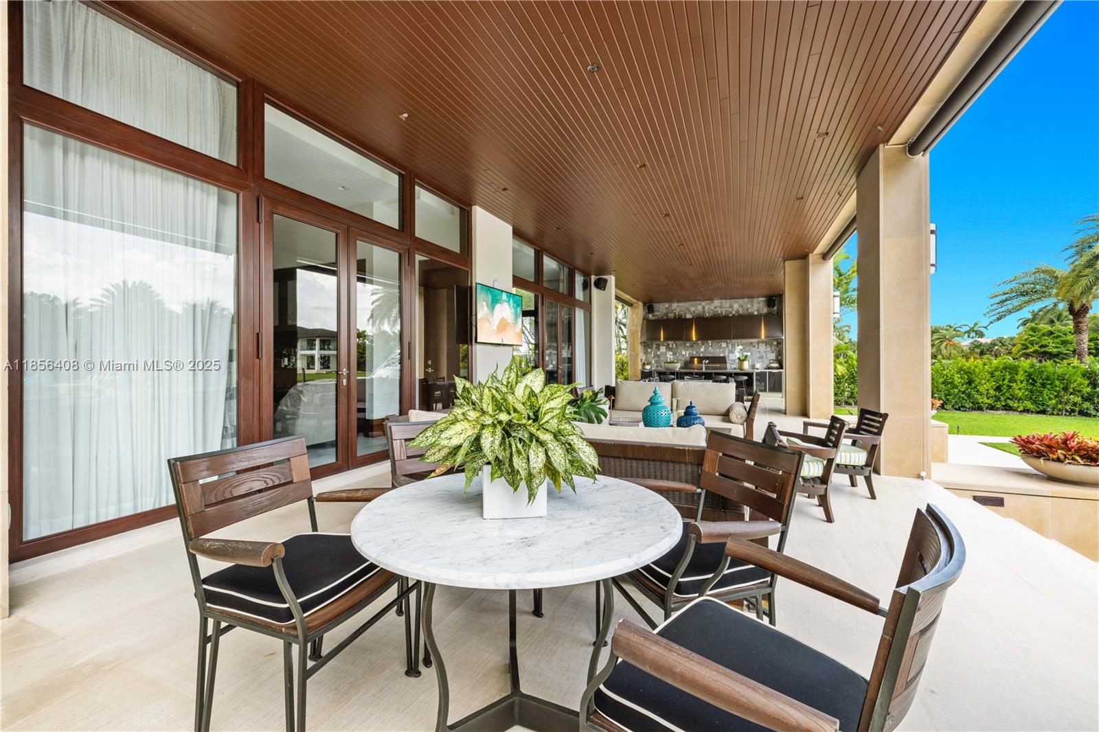 401 Arvida Pkwy #. Coral Gables, FL 33156 401 Arvida Pkwy #. Coral Gables, FL 33156