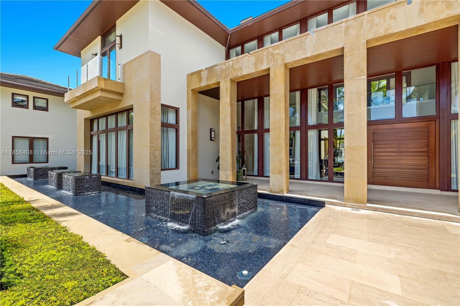 401 Arvida Pkwy #. Coral Gables, FL 33156 401 Arvida Pkwy #. Coral Gables, FL 33156