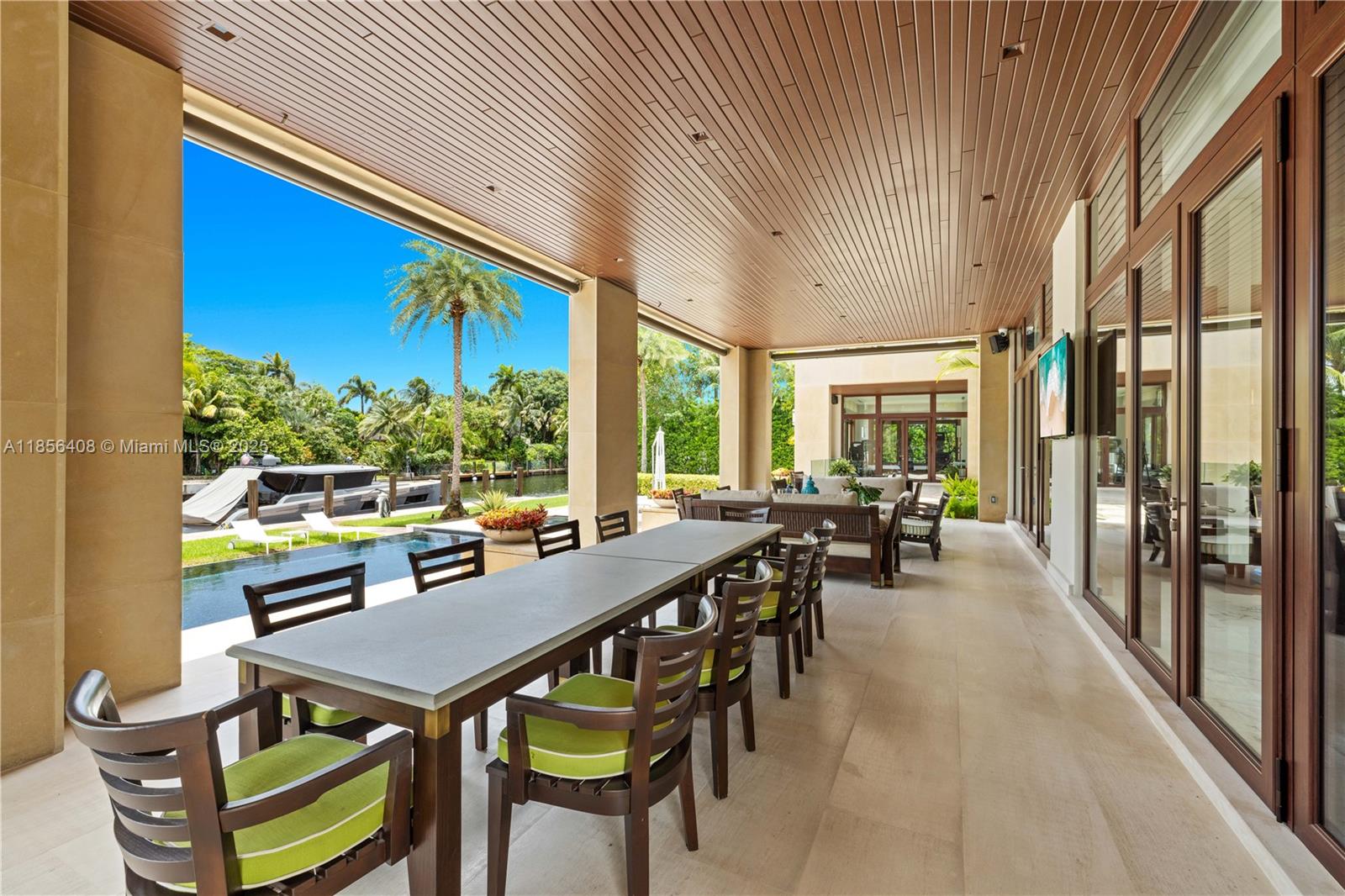 401 Arvida Pkwy #. Coral Gables, FL 33156 401 Arvida Pkwy #. Coral Gables, FL 33156