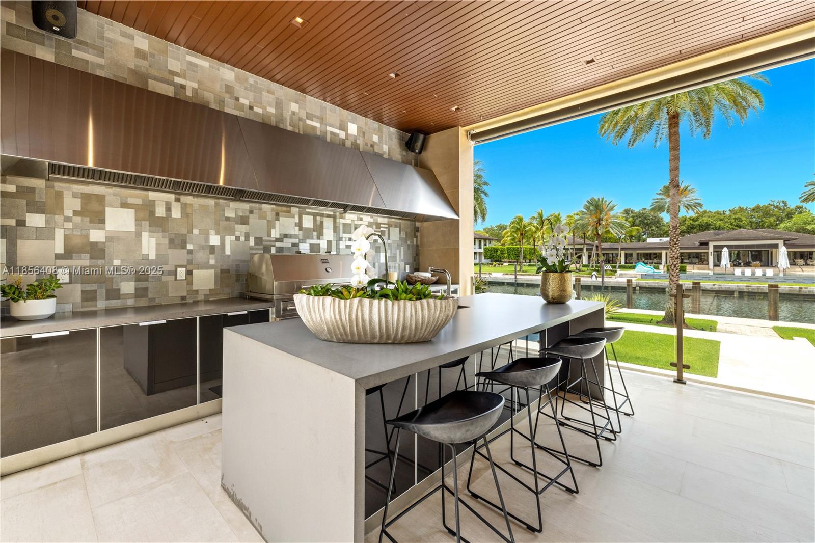 401 Arvida Pkwy #. Coral Gables, FL 33156 401 Arvida Pkwy #. Coral Gables, FL 33156