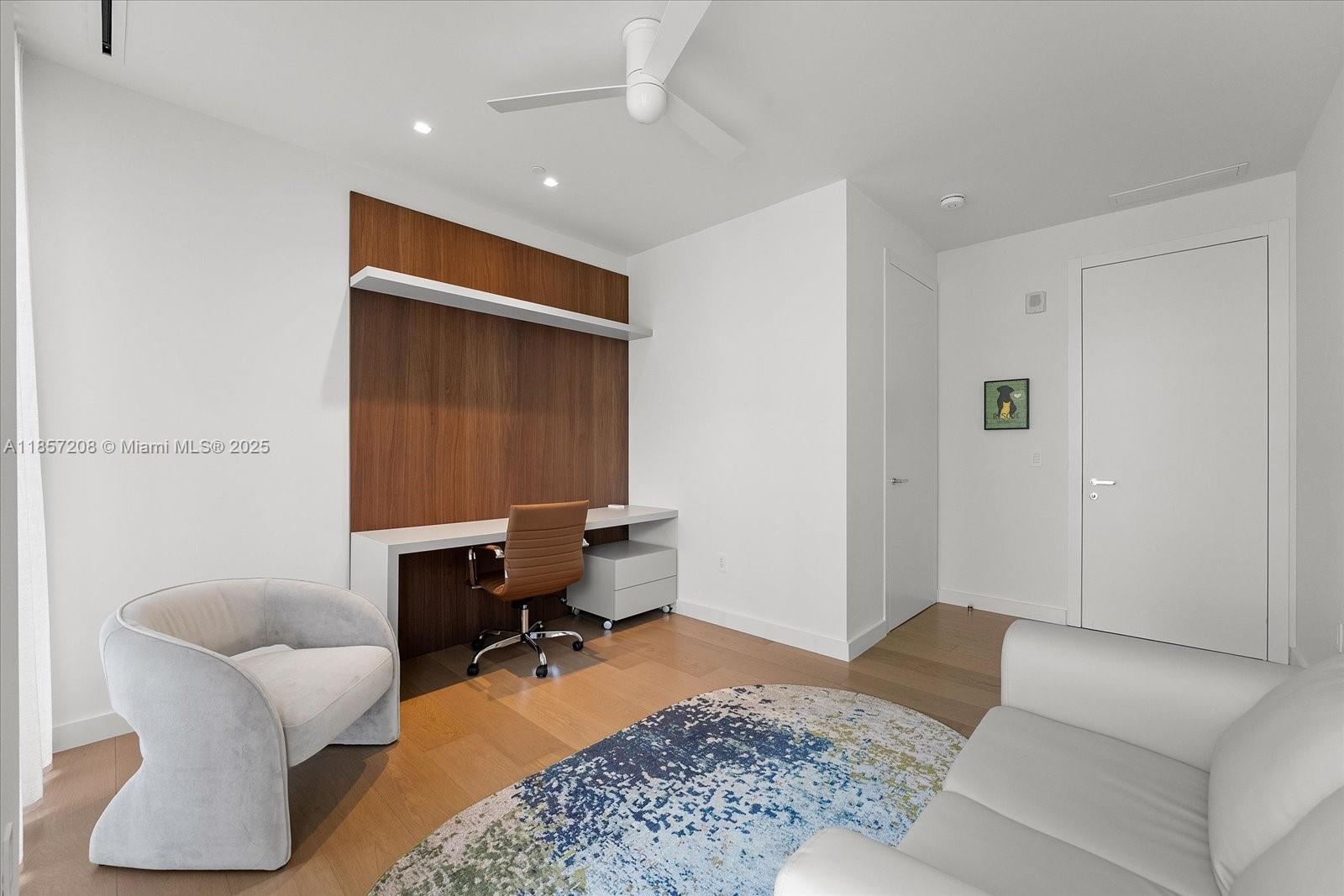 image Ritz Carlton Residences23