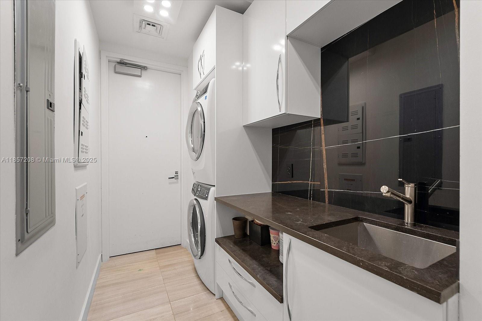 image Ritz Carlton Residences28