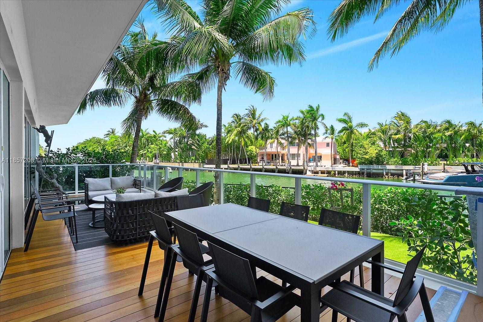 image Ritz Carlton Residences30