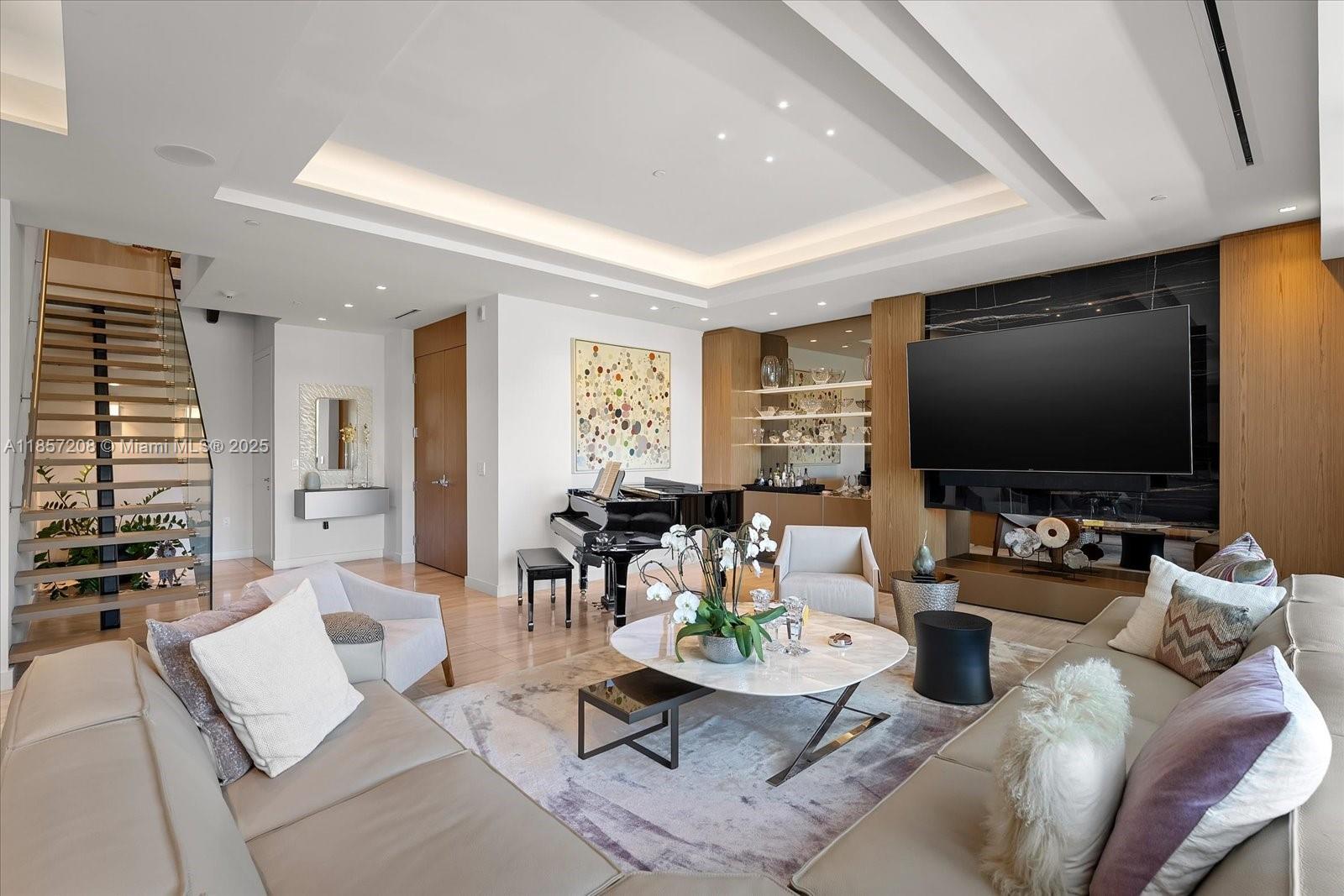 image Ritz Carlton Residences3