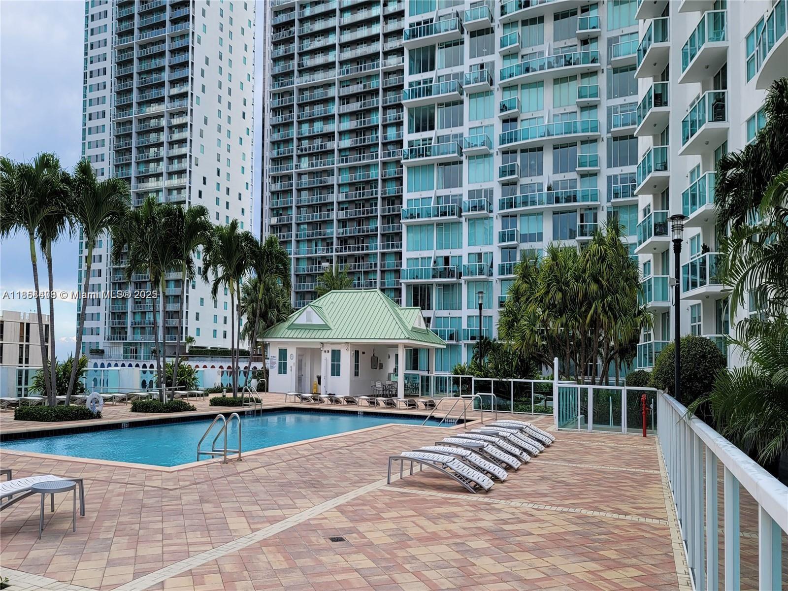 image Brickell On The River N31