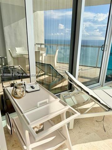 image Jade Ocean Condo23