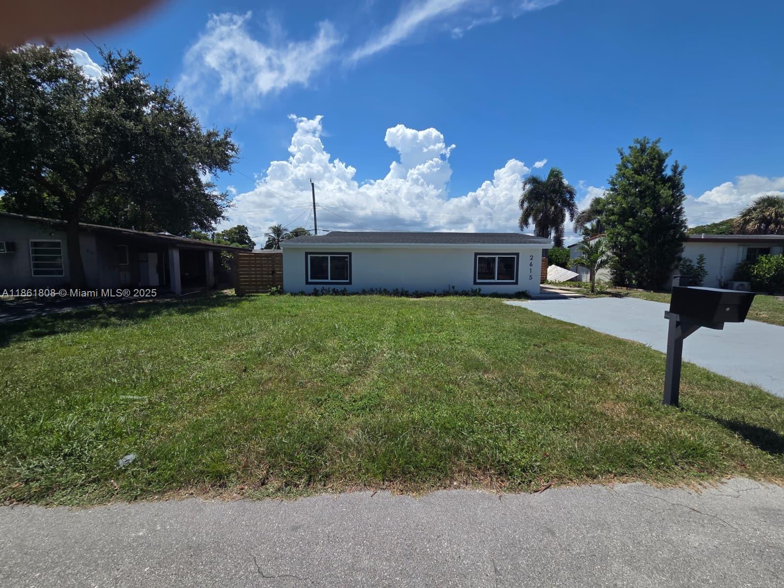 2615 NW 62nd Ave