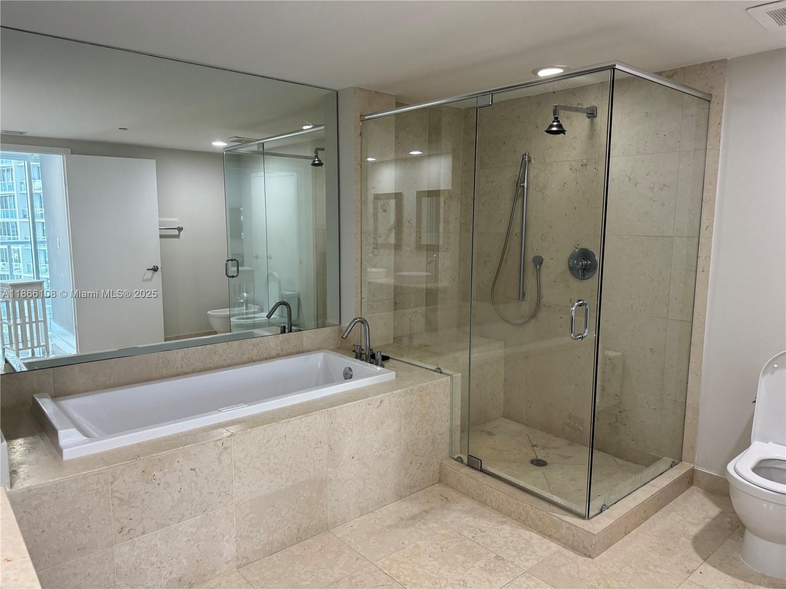 image Icon Brickell11