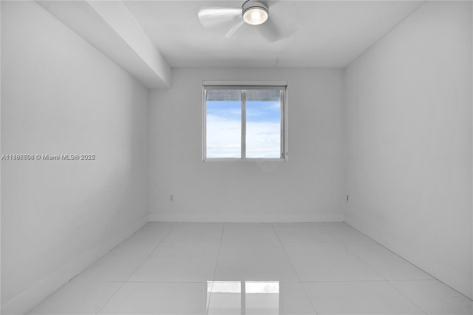 image Bay House Miami27