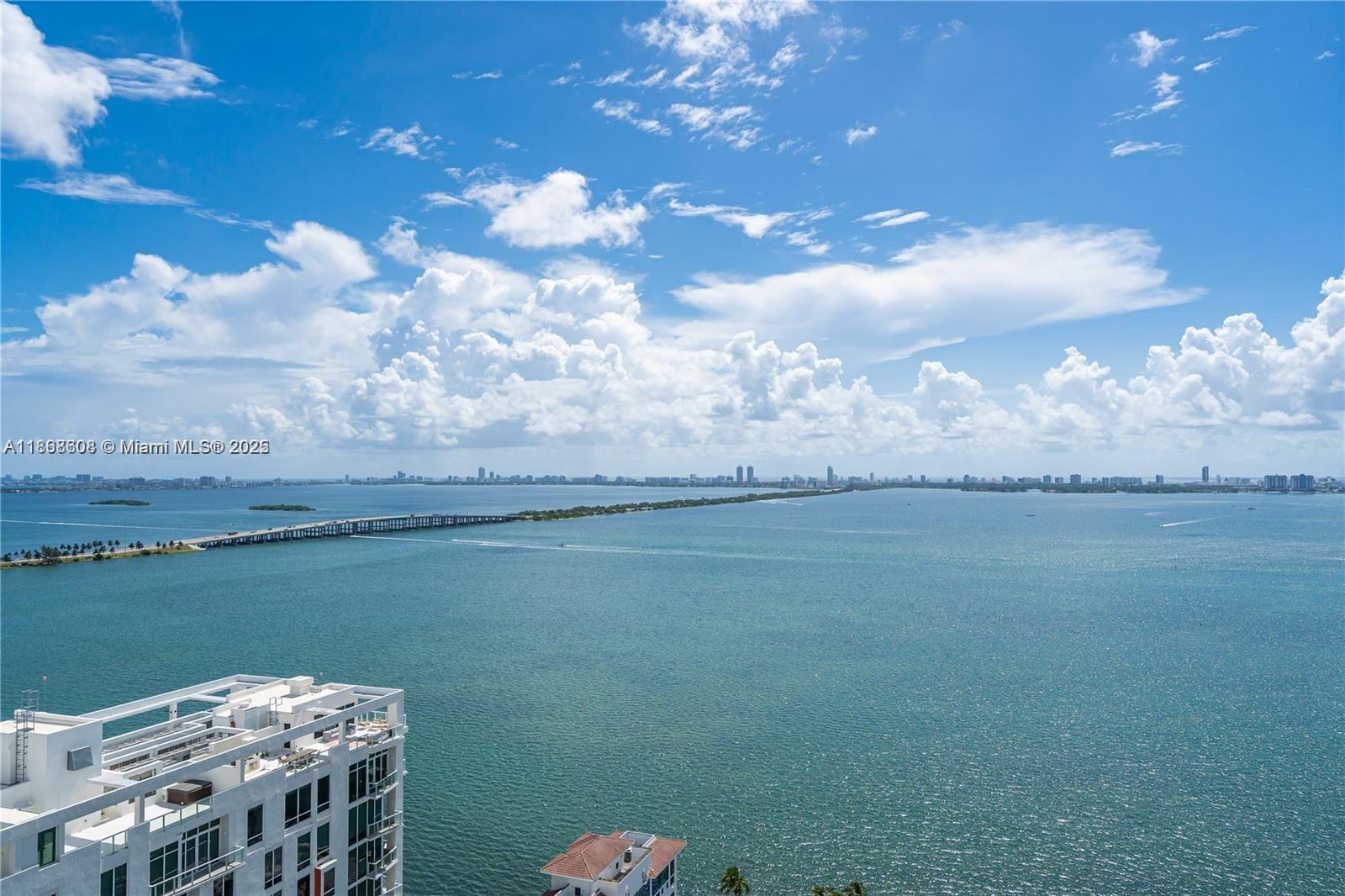 image Bay House Miami35