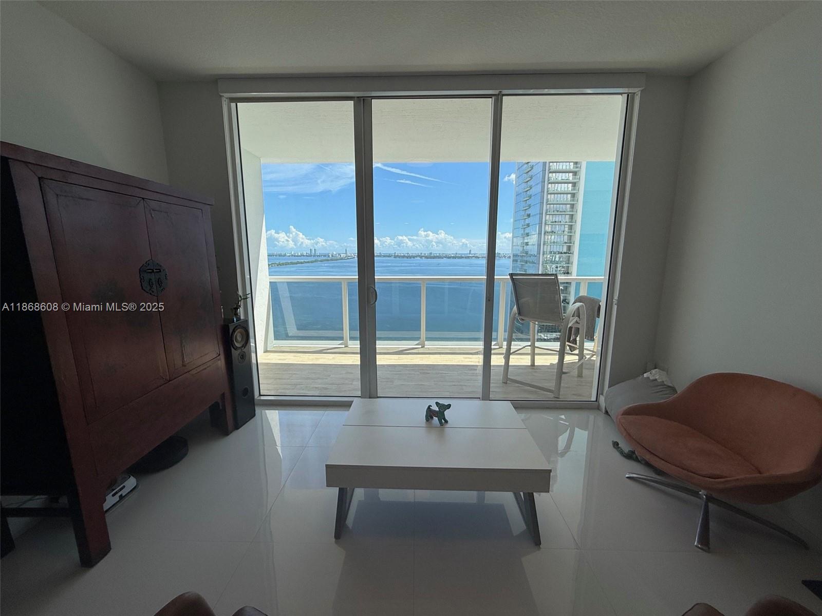 image Bay House Miami57