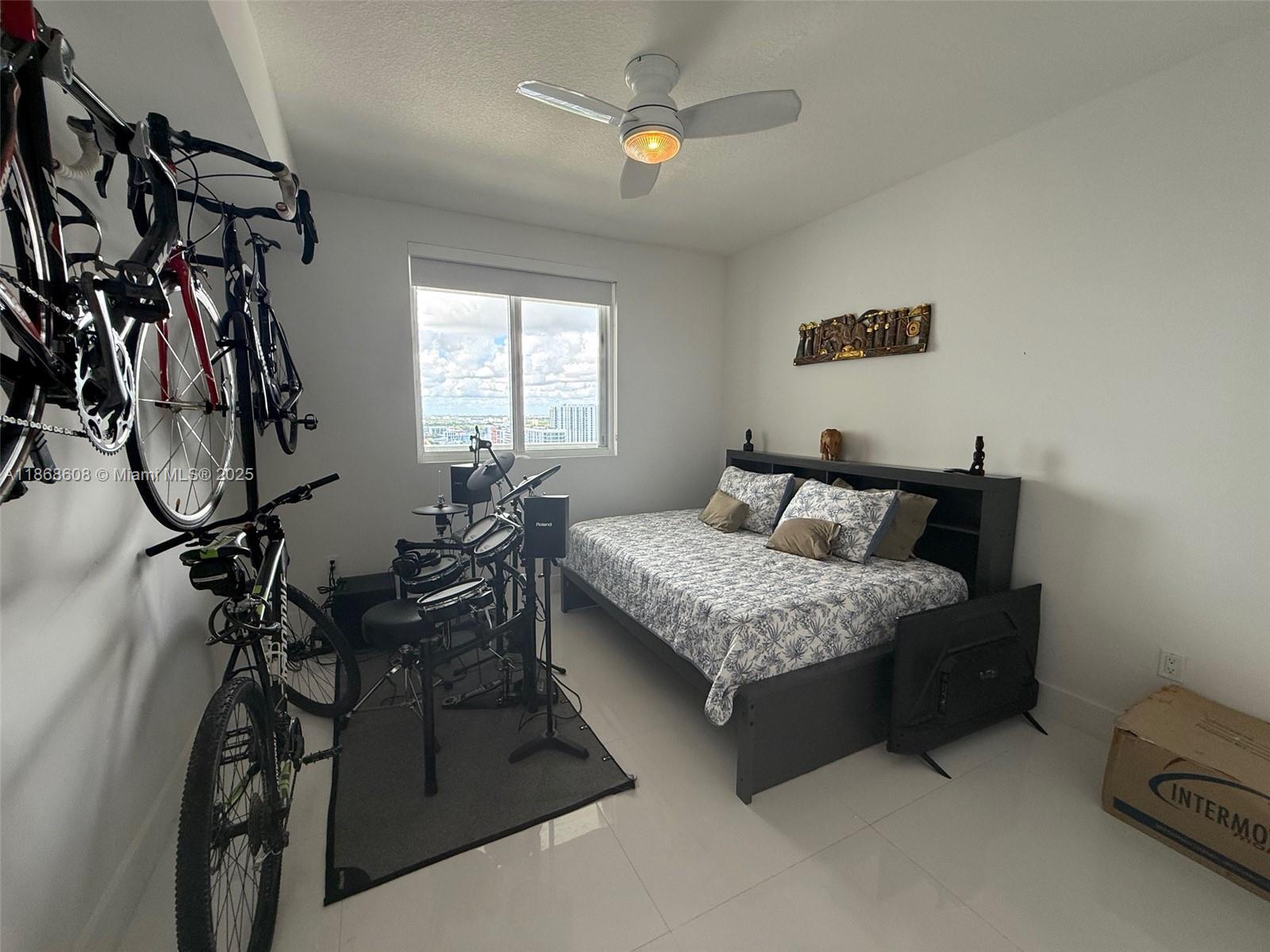 image Bay House Miami59