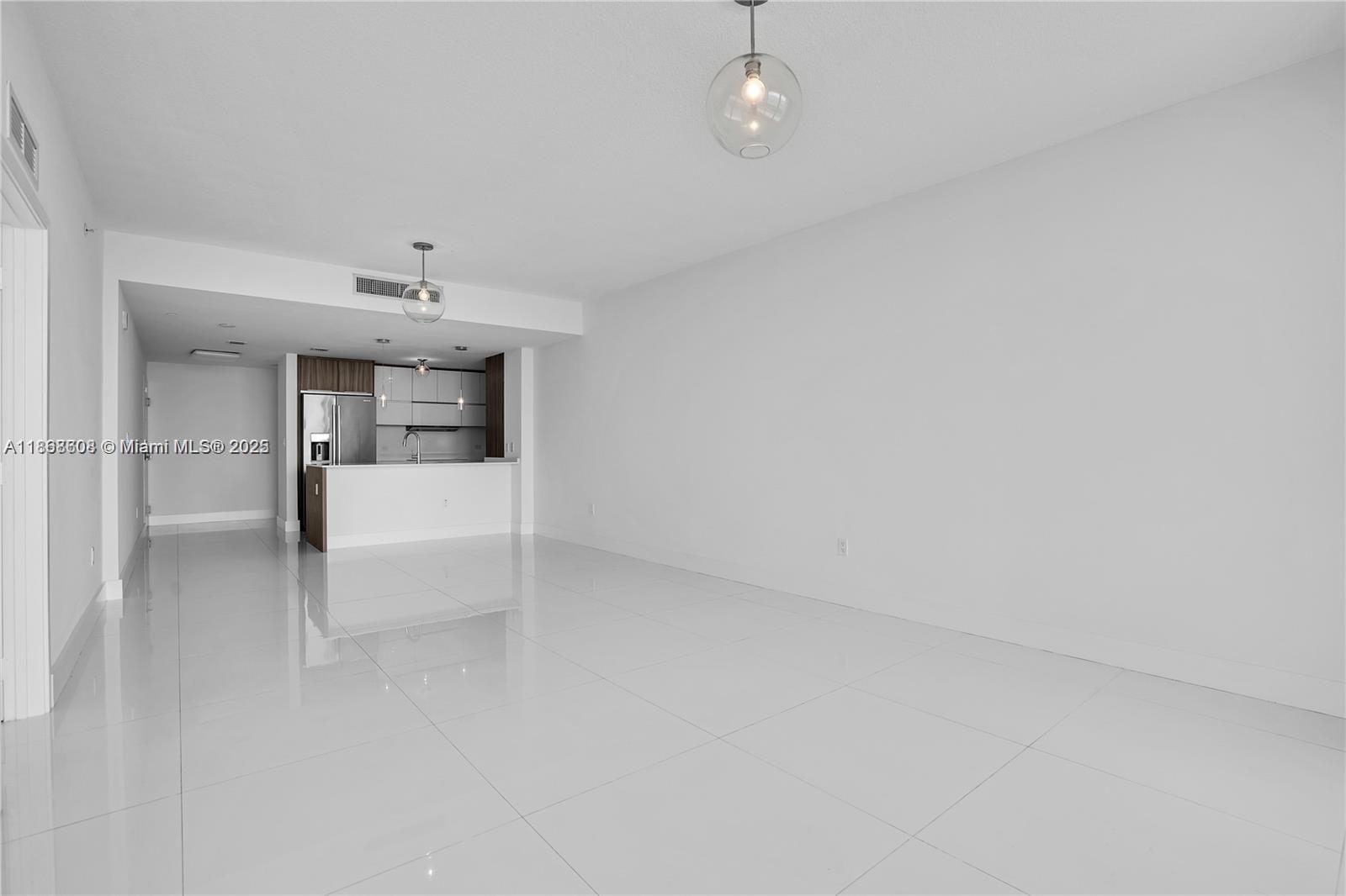 image Bay House Miami8