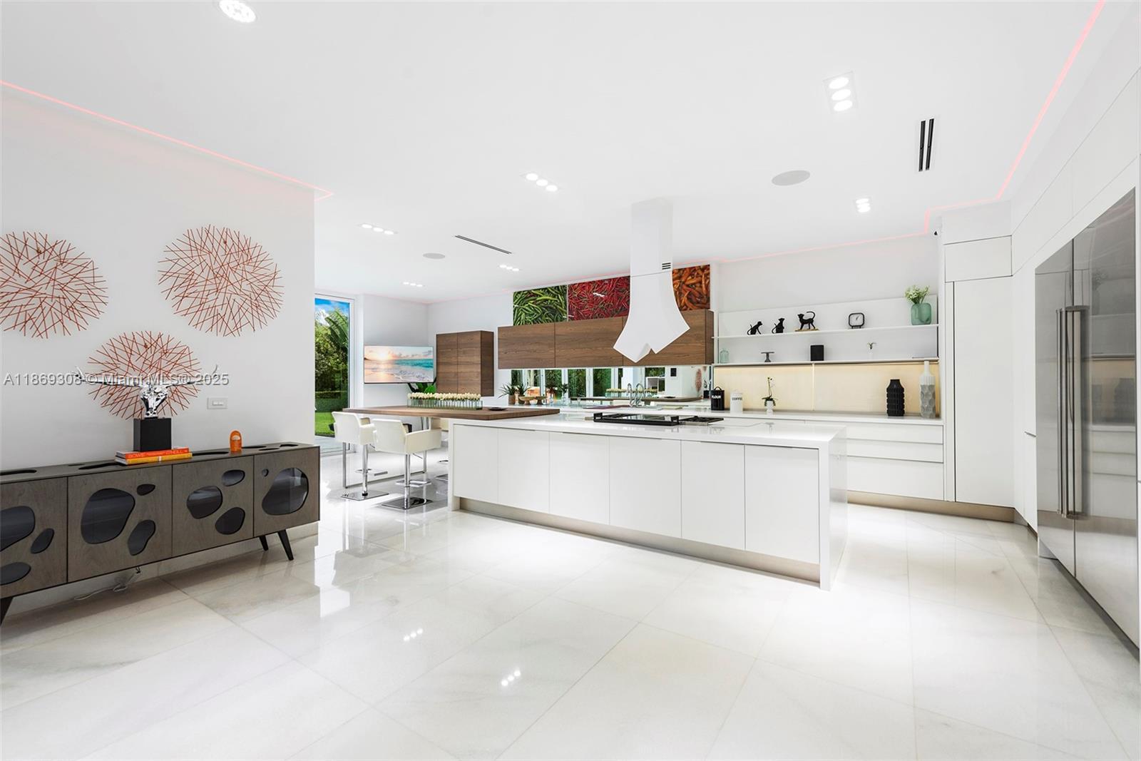 7450 SW 102nd St Pinecrest, FL 33156