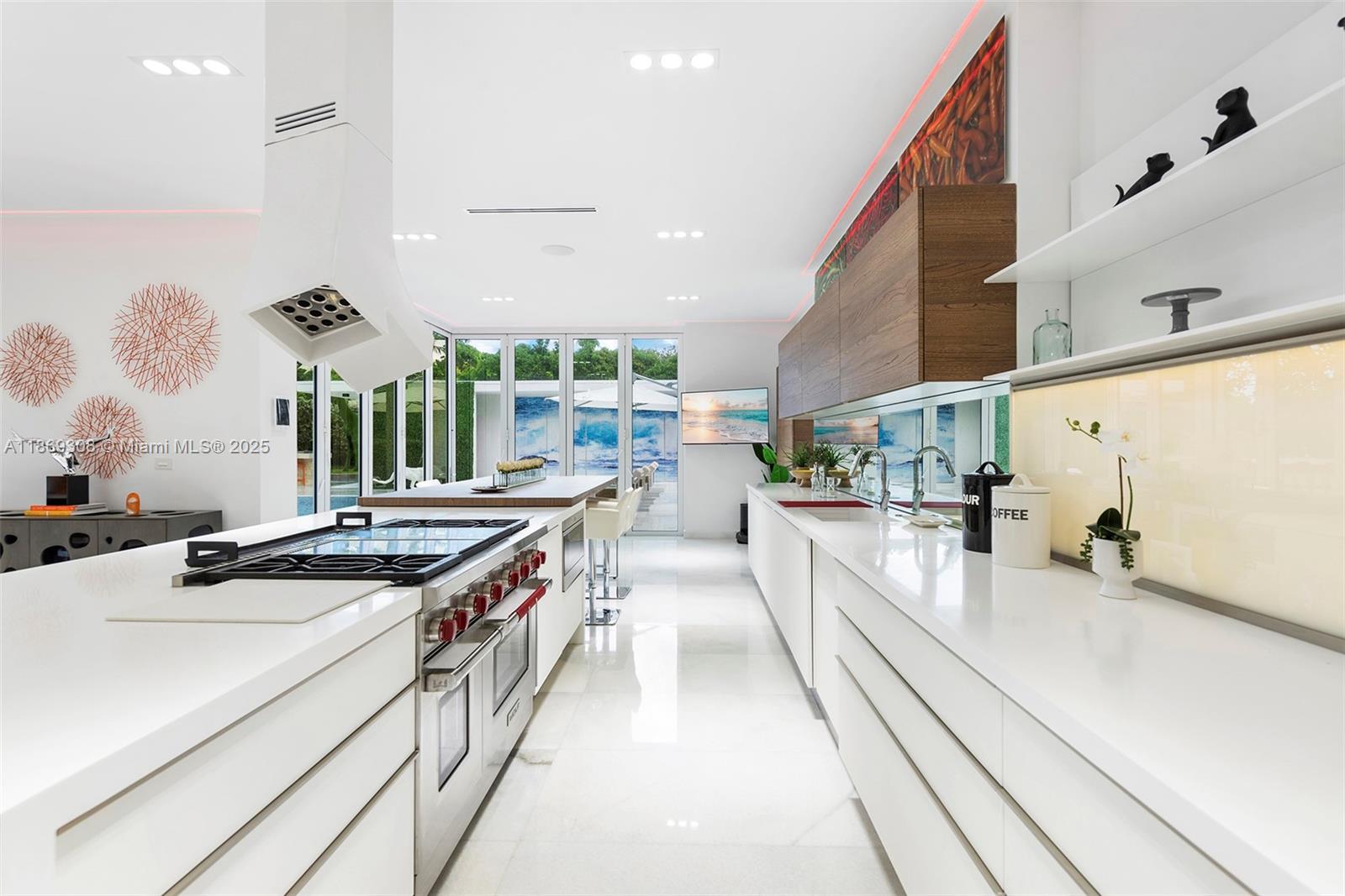 7450 SW 102nd St Pinecrest, FL 33156