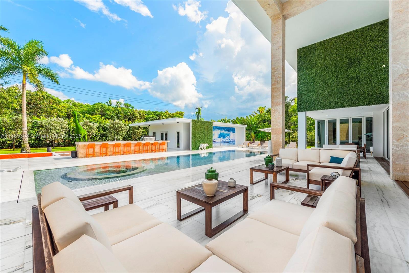 7450 SW 102nd St Pinecrest, FL 33156