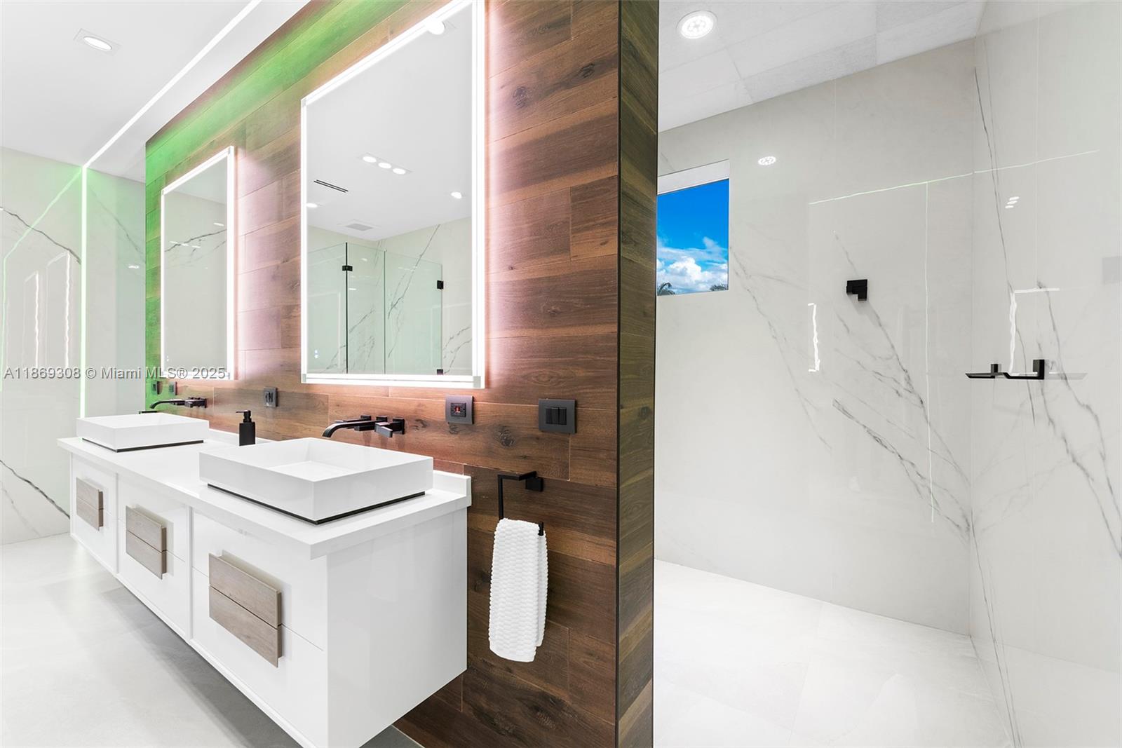 7450 SW 102nd St Pinecrest, FL 33156