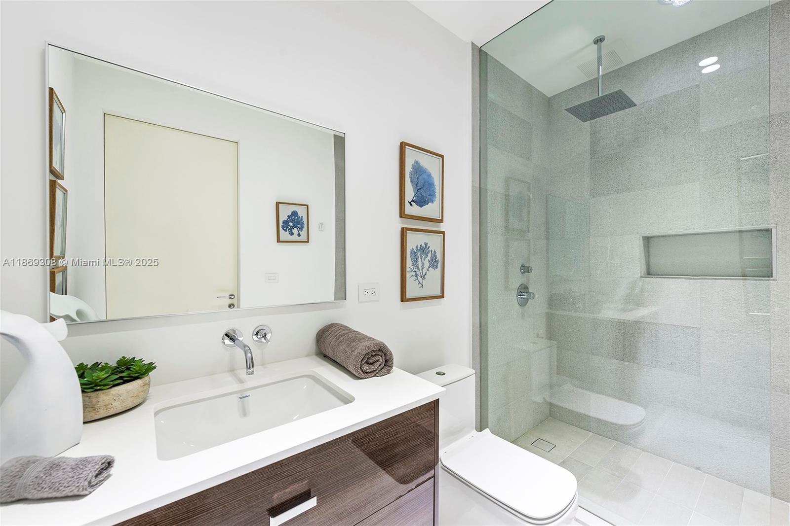 7450 SW 102nd St Pinecrest, FL 33156