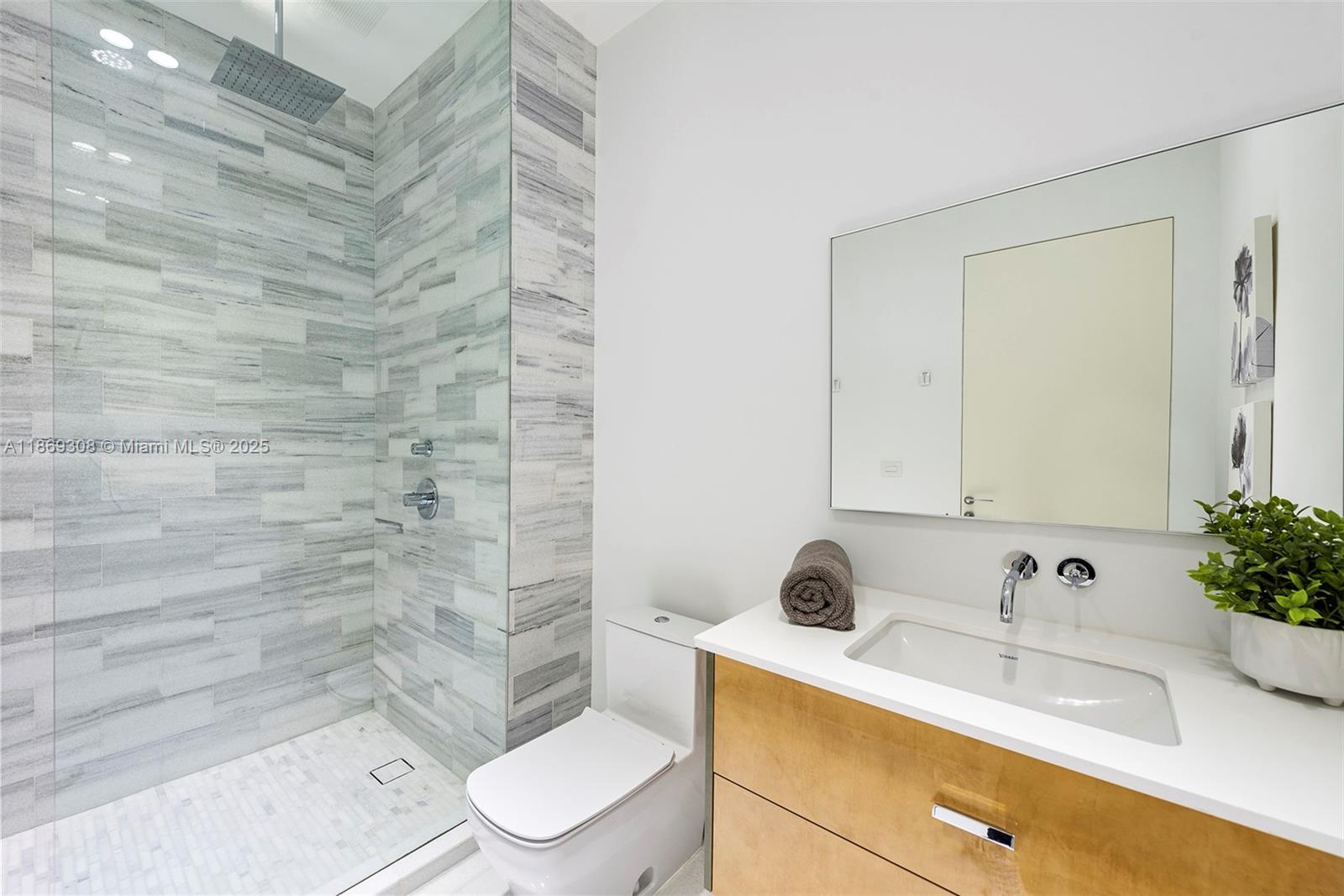 7450 SW 102nd St Pinecrest, FL 33156