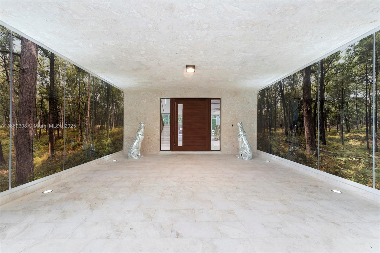 7450 SW 102nd St Pinecrest, FL 33156