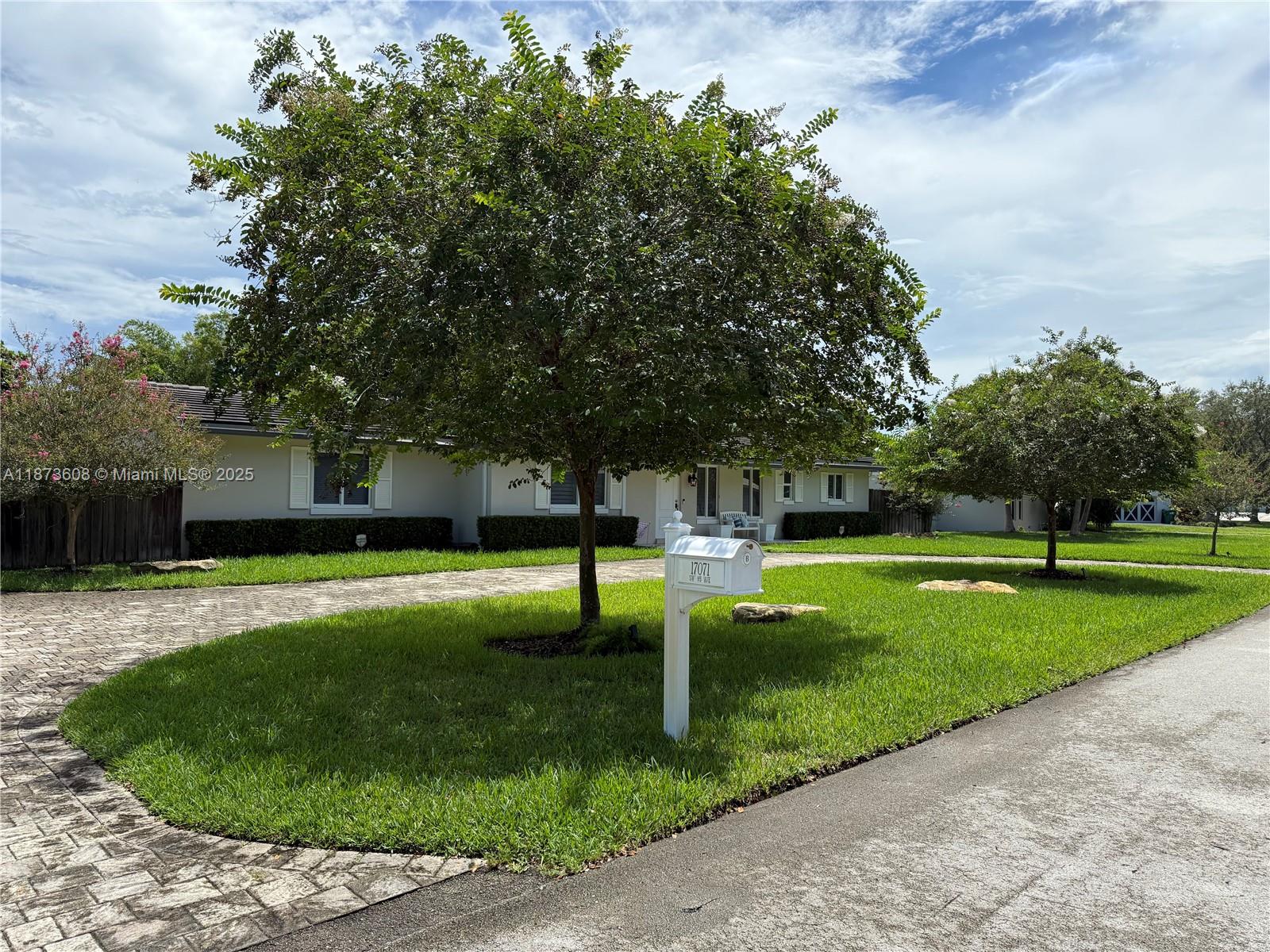 17071 SW 85th Ave