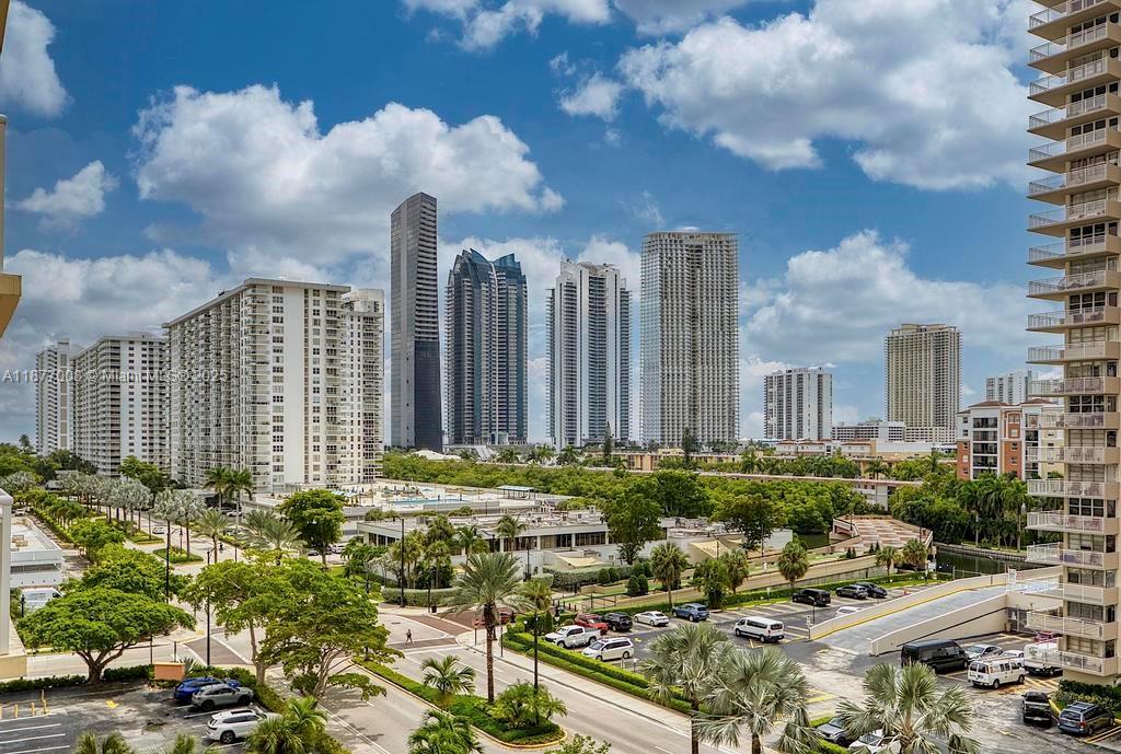 image Winston Towers 20033