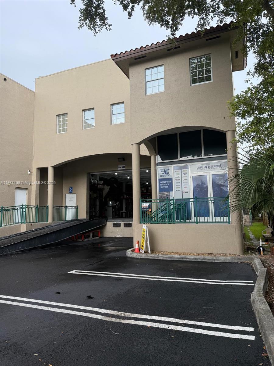 10200 NW 25th St #113 Doral, FL 33172 10200 NW 25th St #113 Doral, FL 33172