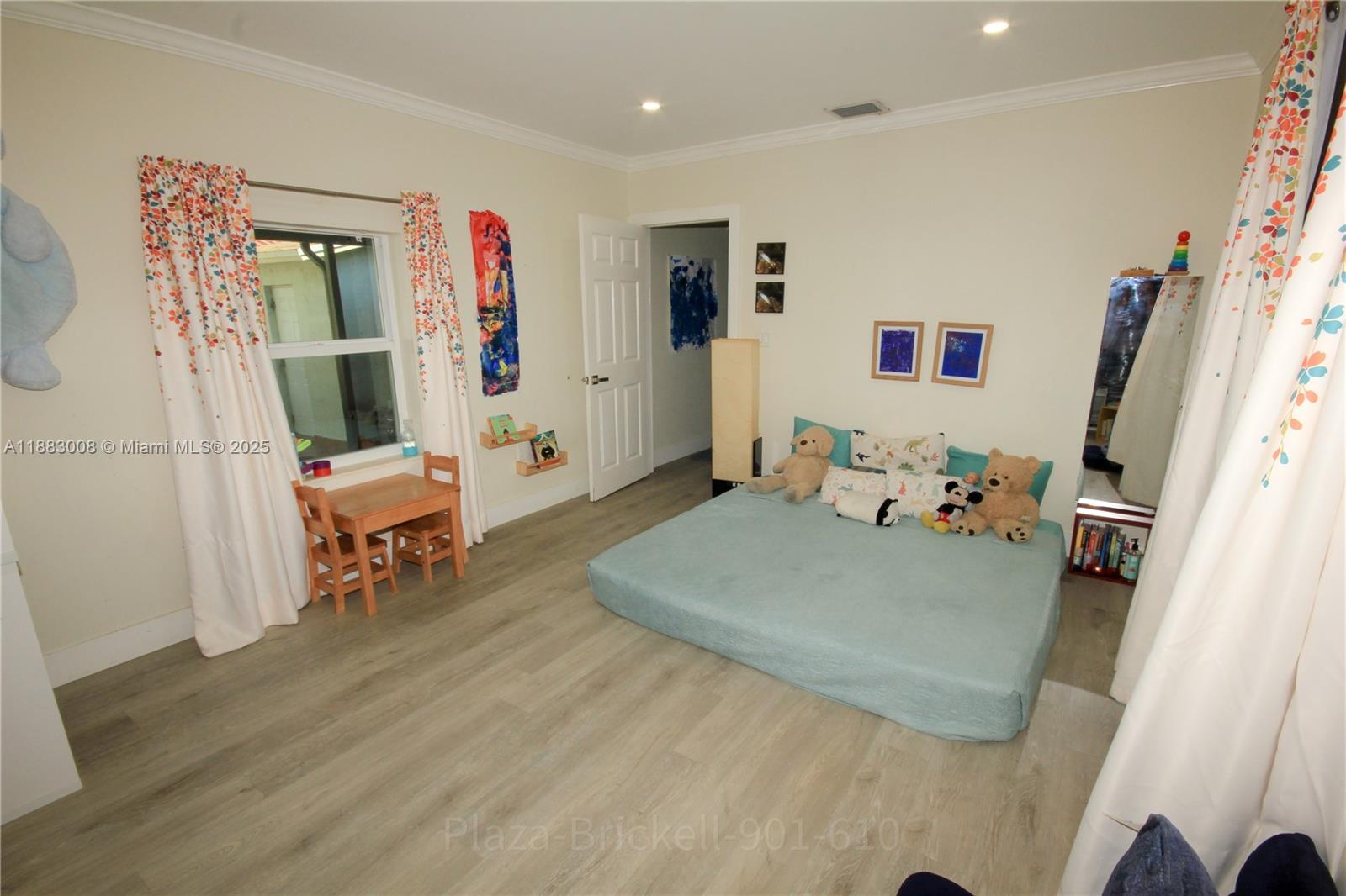 2754 SW 36th Ave Miami, FL 33133