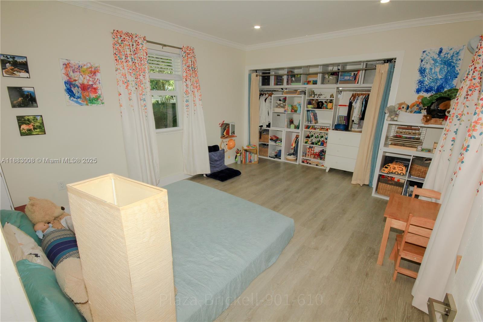 2754 SW 36th Ave Miami, FL 33133